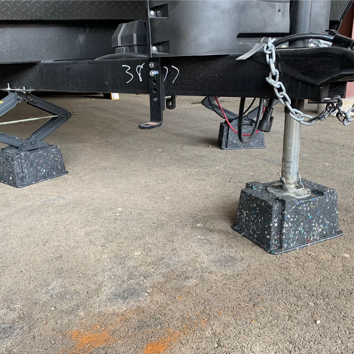 Heavy Duty OX BLOX Trailer Jack Block - Made in USA - 10,000 lbs. Capacity - Super Strong and Durable - 100% Recycled Plastic RV Jack Blocks - Trailers & Camper Essentials