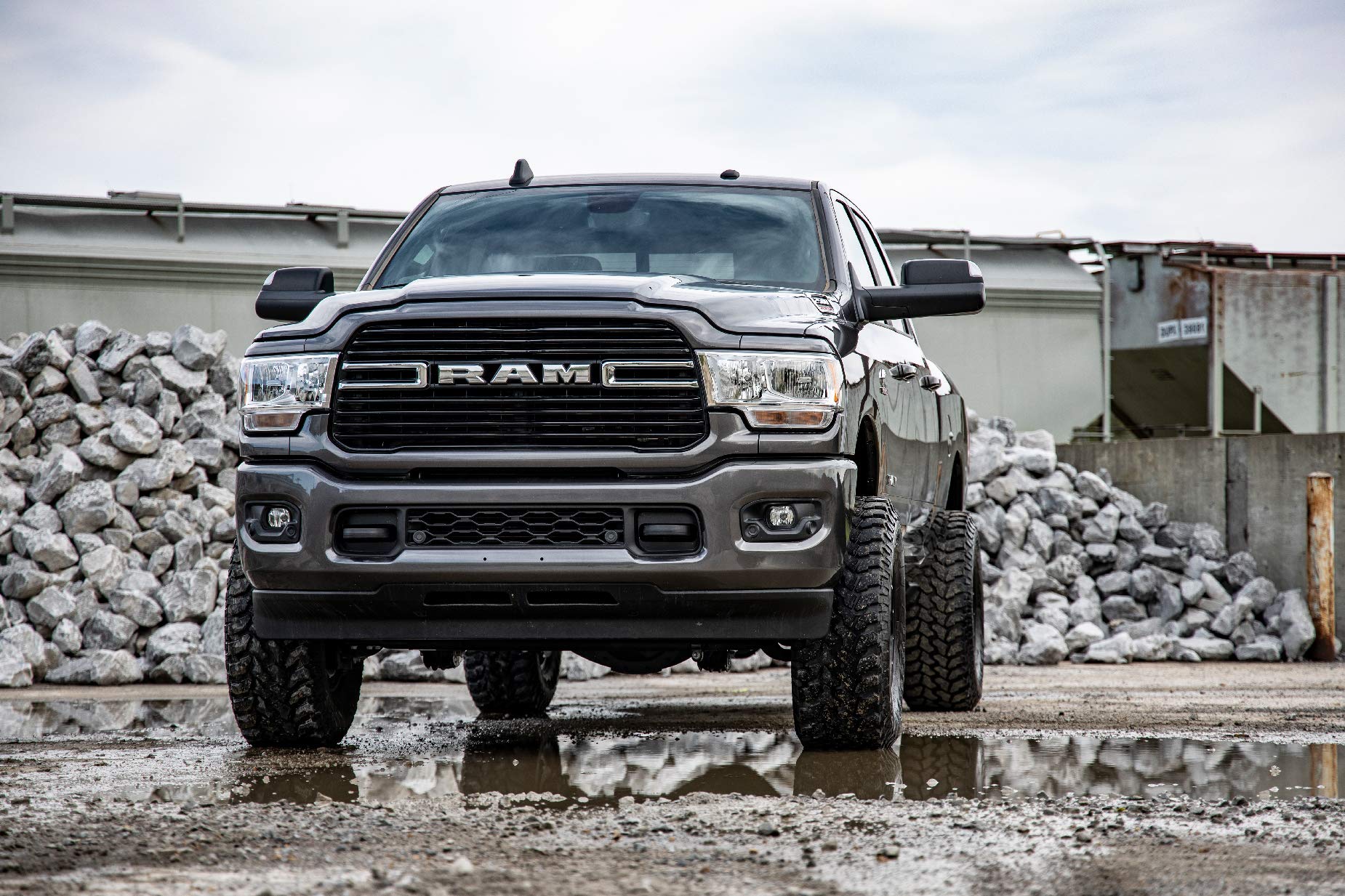 Rough Country 2.5" Leveling Kit Suspension for 2014-2024 Ram 2500/3500 4WD - 377