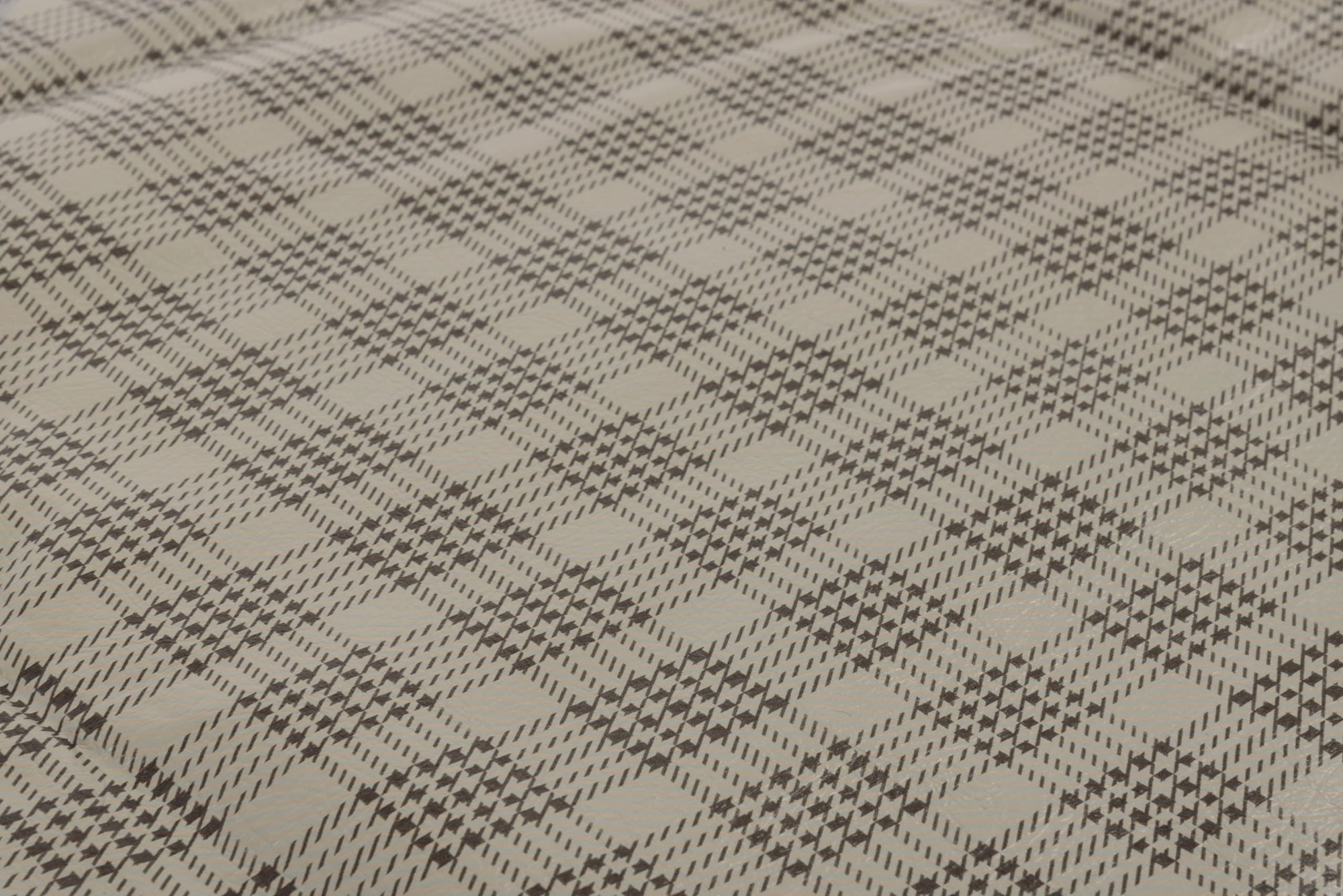 Classic Scott Drake - 65-66 Trunk Mat Plaid Cp,Cv (TM-FM-CPCV-65P)