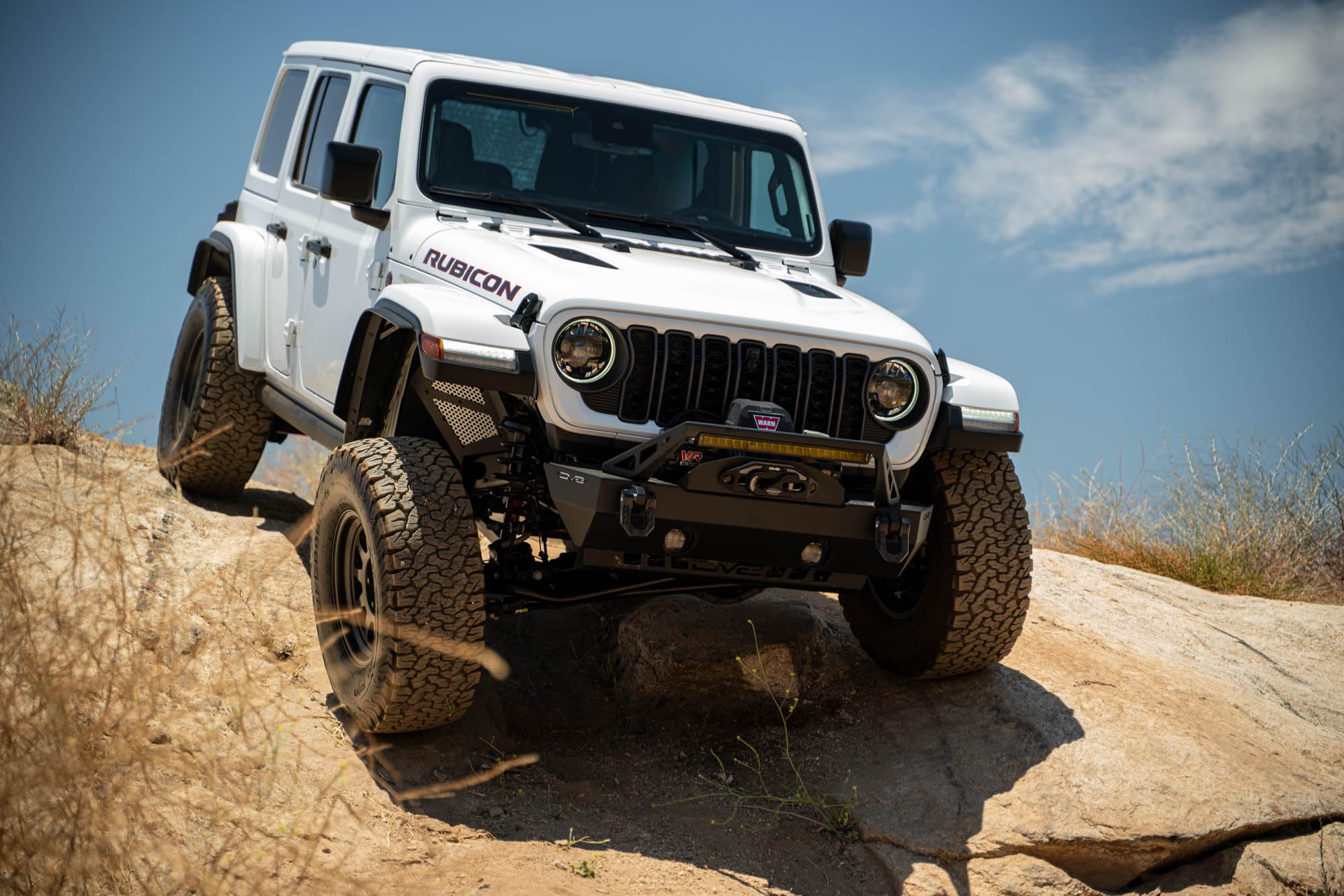 Front Inner Fenders DV8 for 2018-2025 Jeep Wrangler JL & 2020-2025 Gladiator JT | Protects Exposed Engine Compartment | Mesh Panels for Improved Airflow | Durable Lightweight Aluminum | Fully Bolt-On