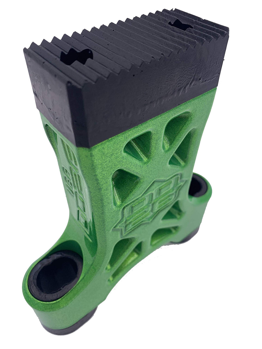 Yamaha Motor Tote DD26 Fishing fits for 4.25" and 4.8125" Trim Ram Distances (Green)