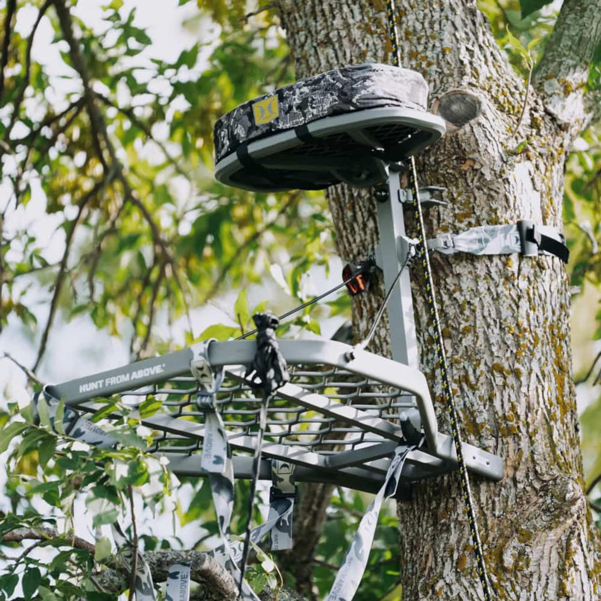 Hawk Tree Hang-On Stands – Durable, Comfortable Deer Hunting Platforms with Safety Harness Systems, Grey Finish, XL