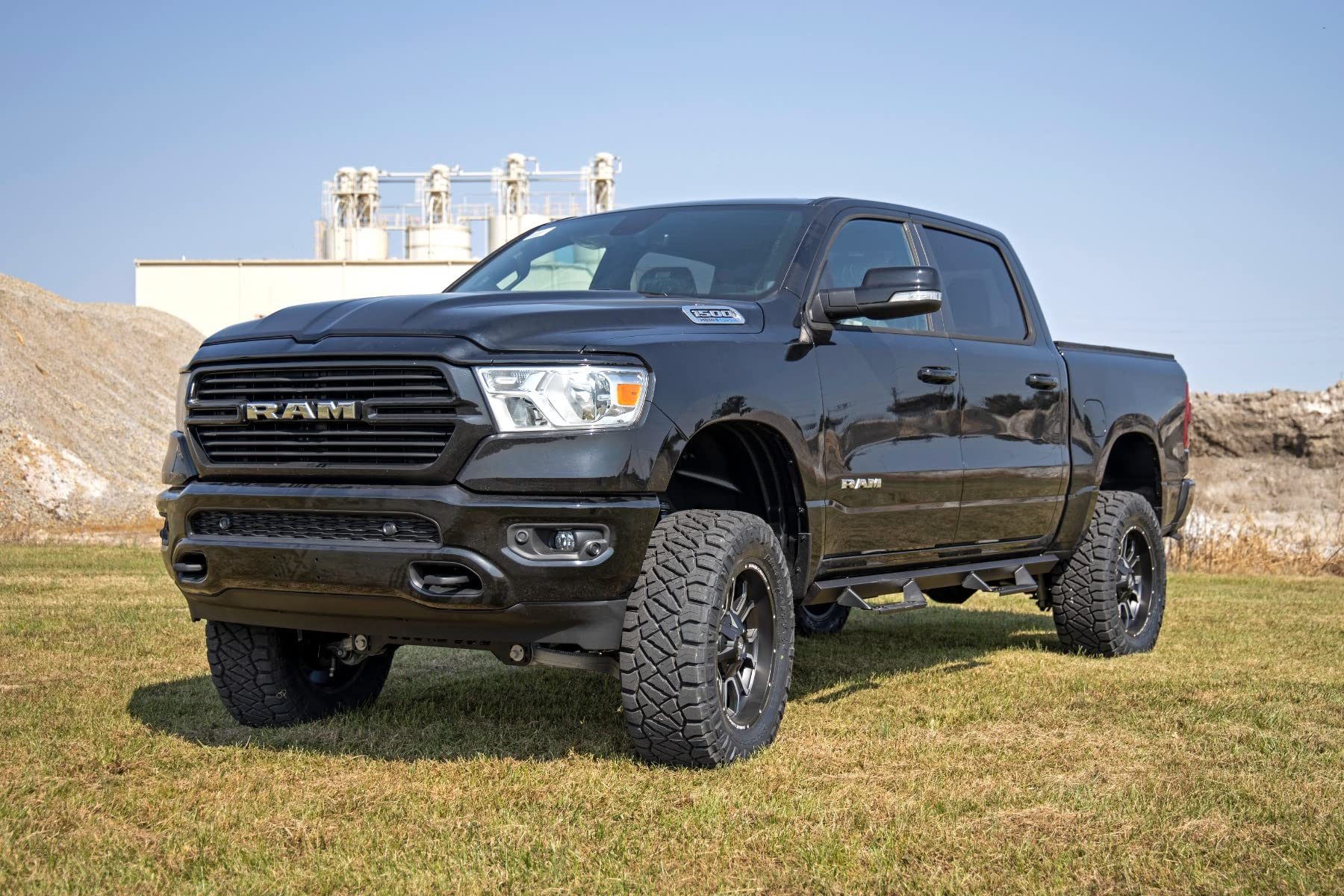 6" Lift Suspension Kit Rough Country for 2019-2022 Ram 1500 2WD - 31630