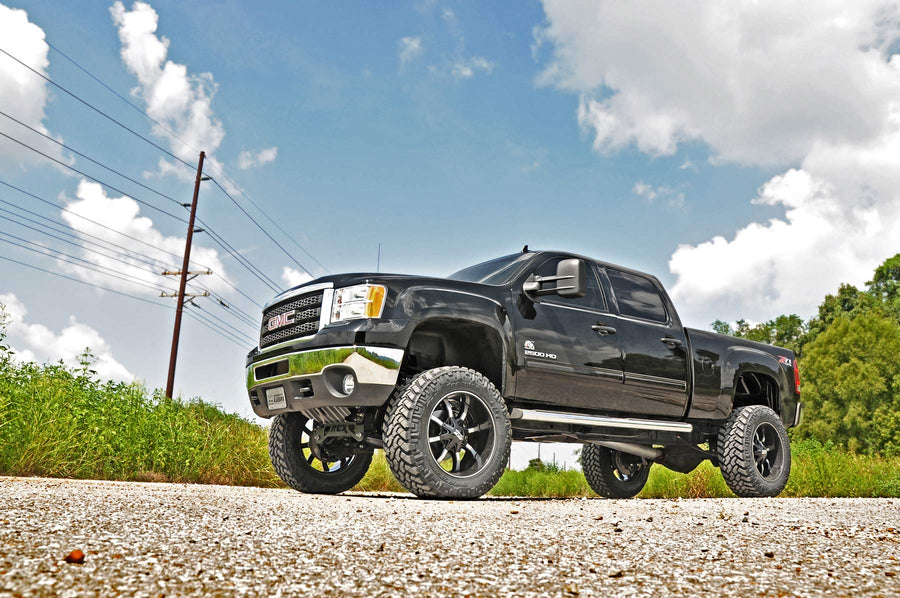 6" Rough Country Suspension Lift Kit for 2001-2010 Chevy/GMC 2500HD 2WD - 220N3A