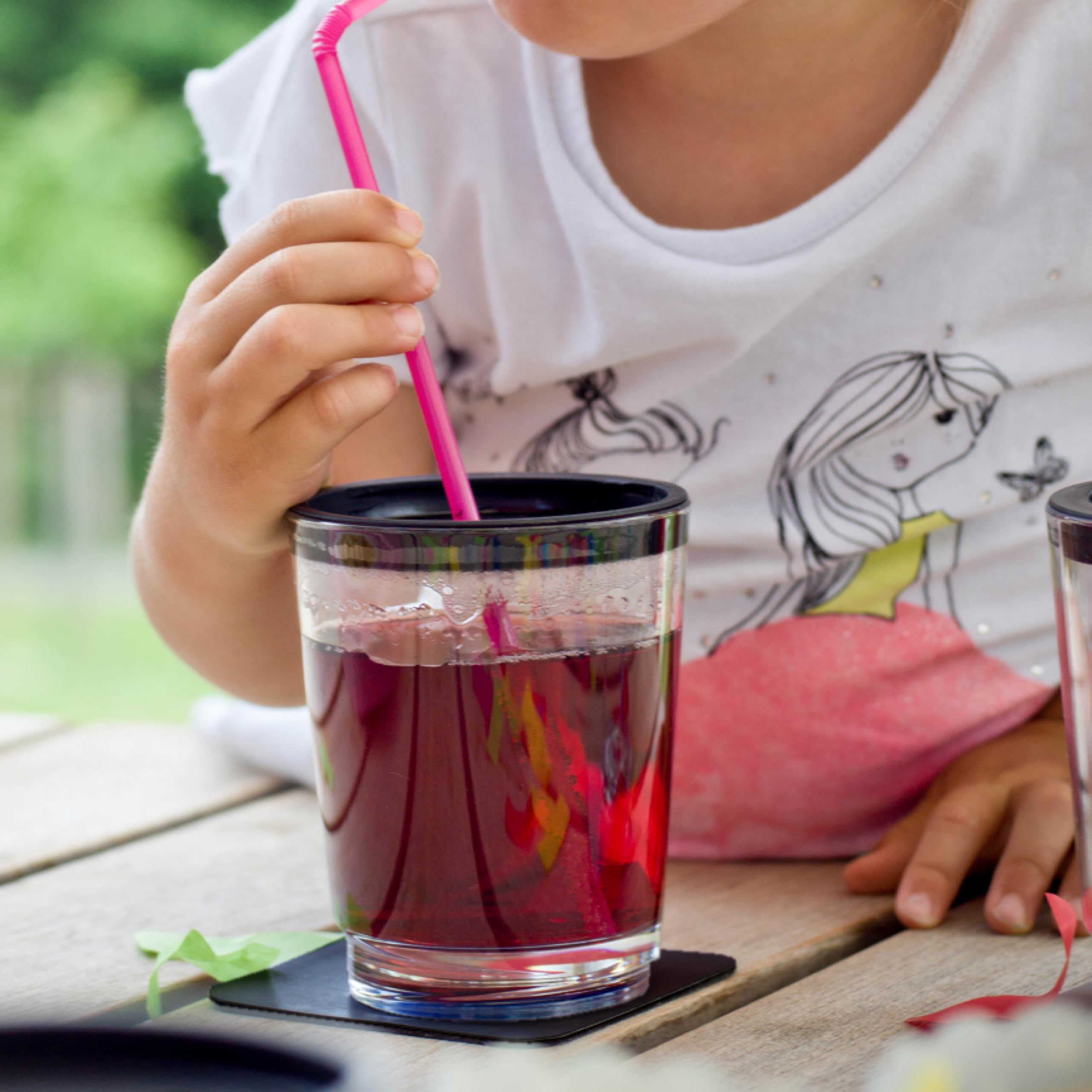 Multicoloured Silwy® Magnetic Drinking Cups (Set of 6), BPA-Free (Tritan) Includes Six Leak-Proof Lids with Integrated Straw Opening and Six Reusable, Washable Metal Nano Gel Pads
