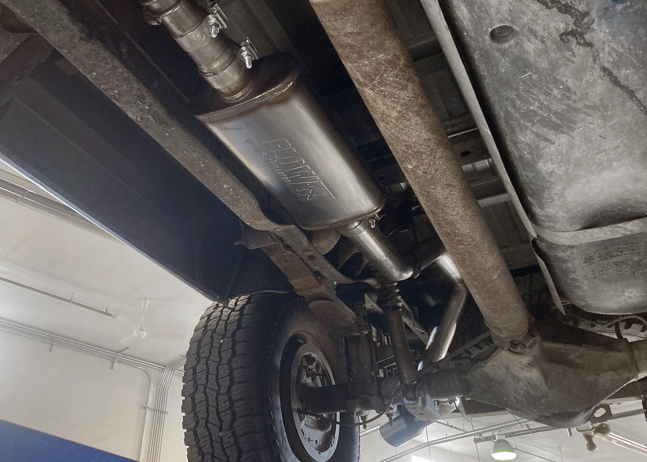 FlowFX 717947 Flowmaster Cat-Back Exhaust System