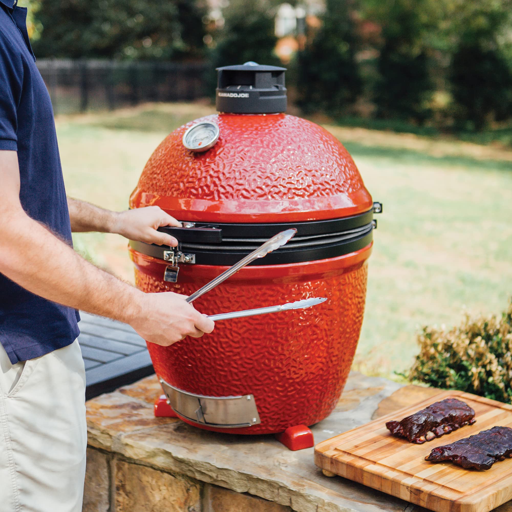 Kamado Joe 18-inch Classic Joe Series II Standalone Ceramic Charcoal Grill and Smoker with AirLift Hinge, Kontrol Tower Top Vent and 250 Cooking Square Inches in Red, Model KJ-23RHC