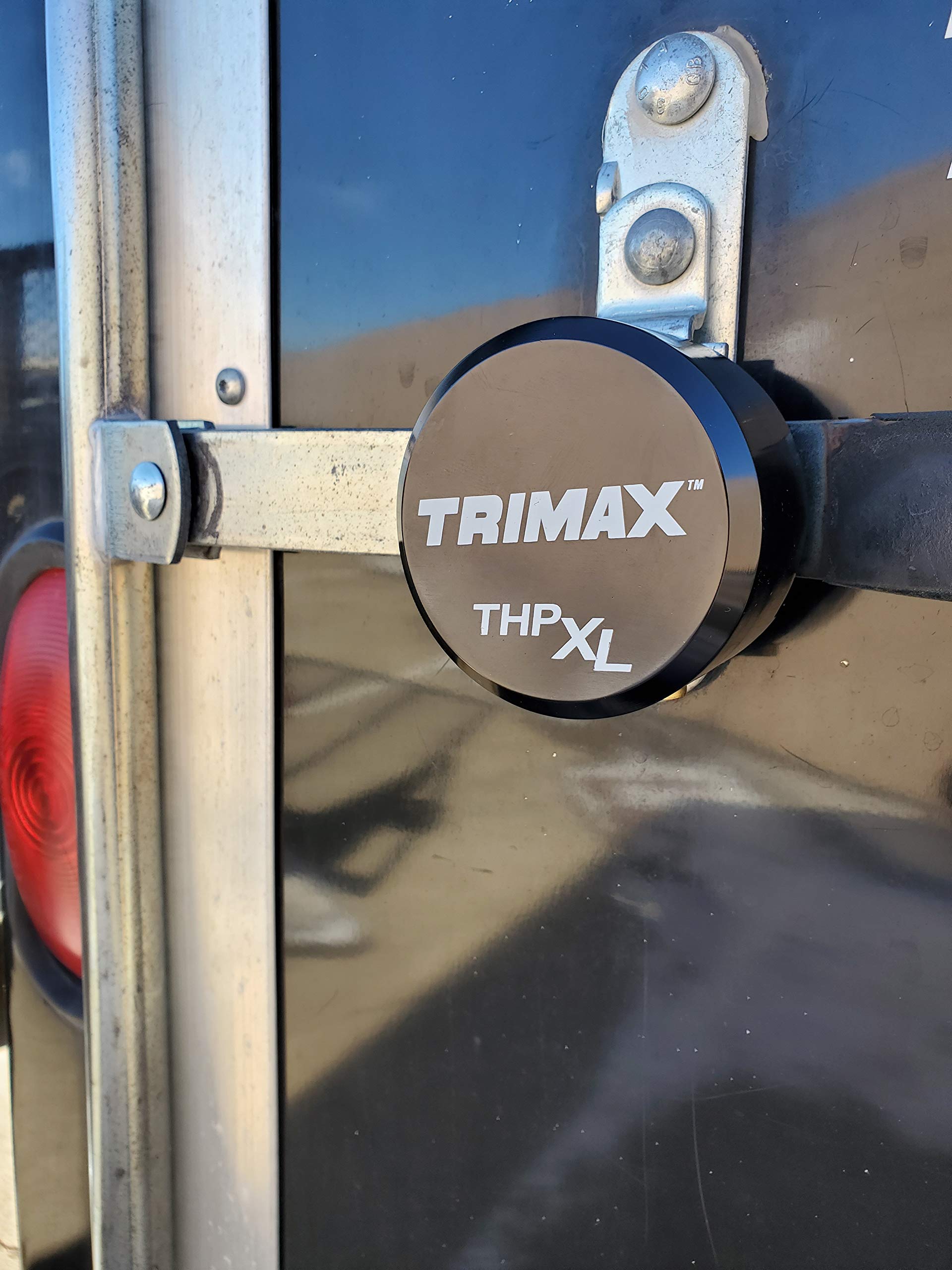 Black Trimax, Solid Aluminum Hockey Puck Internal Shackle Lock, Universal Fit (THPXLALBK)
