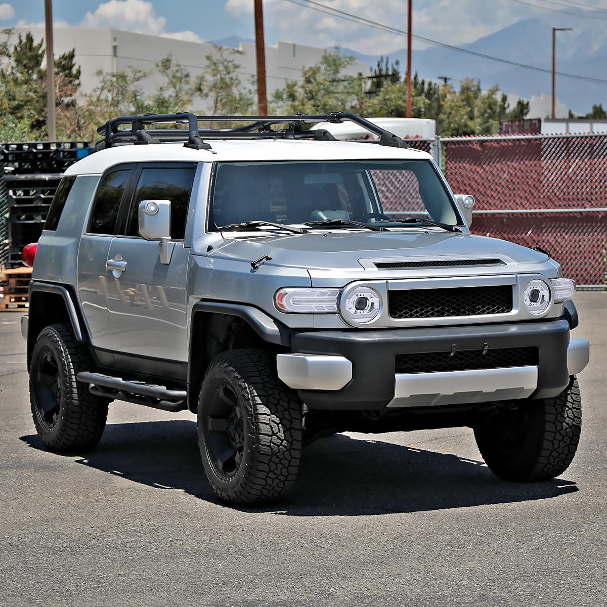 Chrome Projector Headlights SPEC-D TUNING w/LED Sequential Turn Signals and Startup Animation Compatible with 2007-2014 Toyota FJ Cruiser, Left + Right Pair Headlamp Assembly