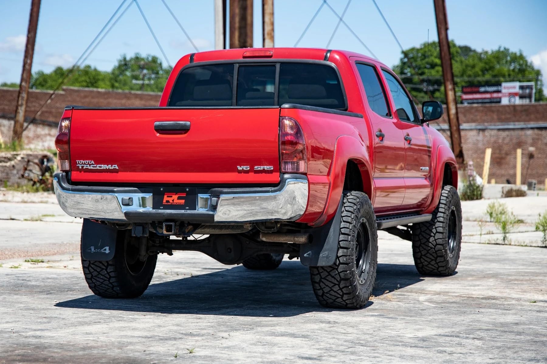 3.5" Rough Country Bolt-On Lift Kit with Vertex Coilovers/V2 Rear Shocks for Toyota Tacoma 4WD (2005-2023) - Lifted Leaf Springs, Silver Control Arms