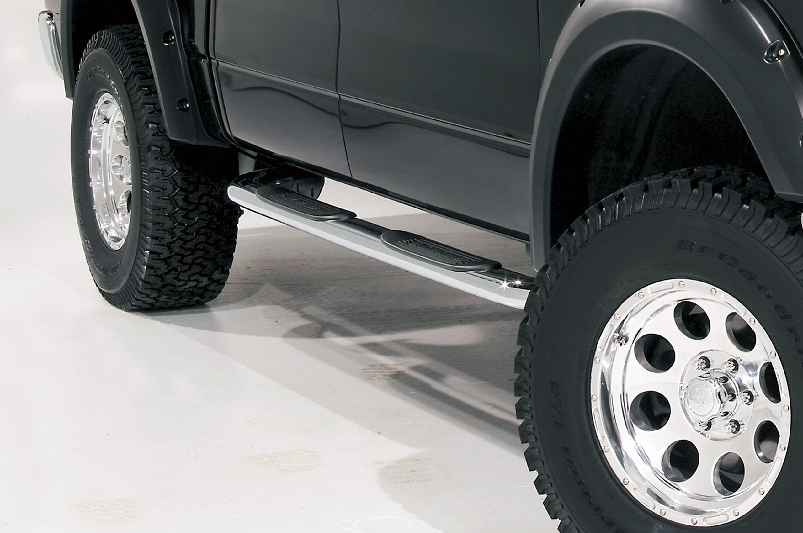 4" Oval Dee Zee Stainless Steel Nerf Bars DZ372517