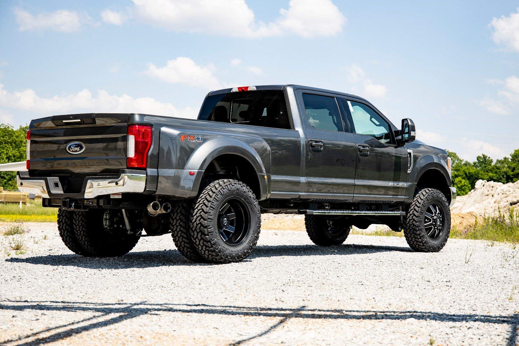 4.5" Lift Kit Rough Country for 2017-2022 Ford Super Duty 4WD | Dually - 55931