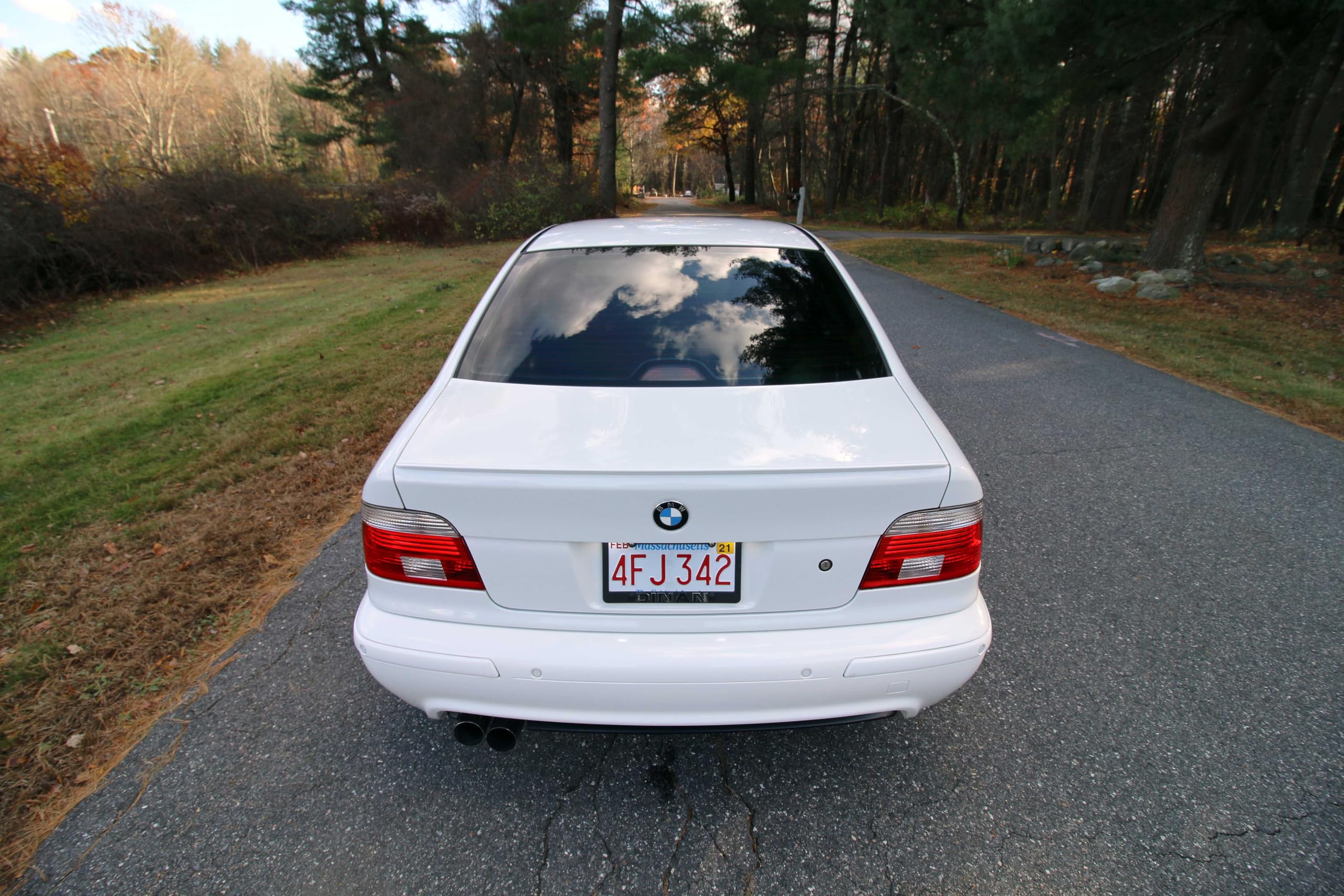Dinan Free Flow D660-3940 Axle-Back Exhaust - Compatible with 1997-2003 BMW 540i