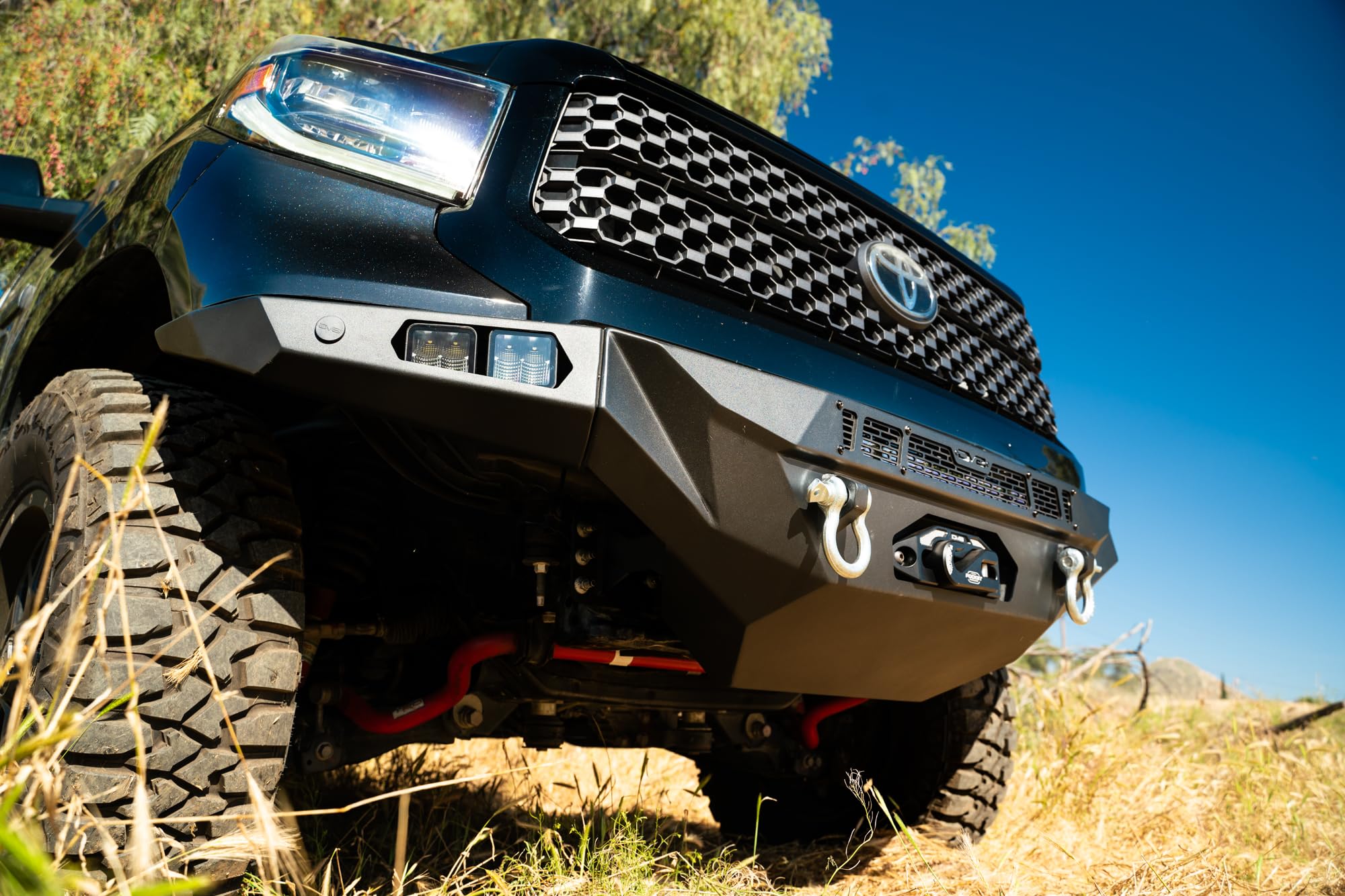 Offroad DV8 Spec Series Winch Front Bumper for 2014-2021 Toyota Tundra | Compatible w/Standard Heavy-Duty Winches | Mounts one 20" Single or Dual Row Light Bar & four 3" Pod Lights | 2 D-Ring Mounts