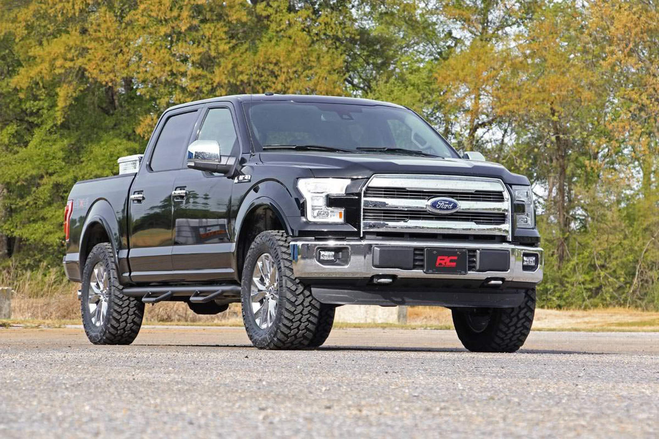 2" Rough Country Bolt-on Leveling Kit for Ford F-150 (2009-2025) & Ford Raptor (2017-2018) - Fits up to 33" Tires
