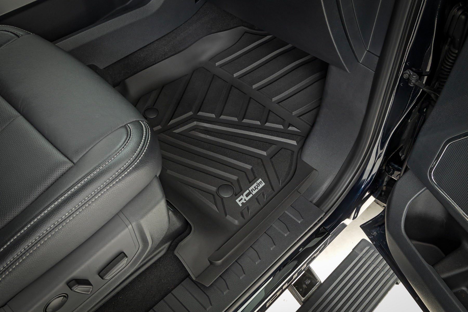 Flex-Fit Rough Country Floor Mats for Ford F-250/350 Super Duty (2017-2025) Crew Cab - Front & Rear Set, Custom All-Weather Non-Slip TPE Liners w/Spill Saver Lip