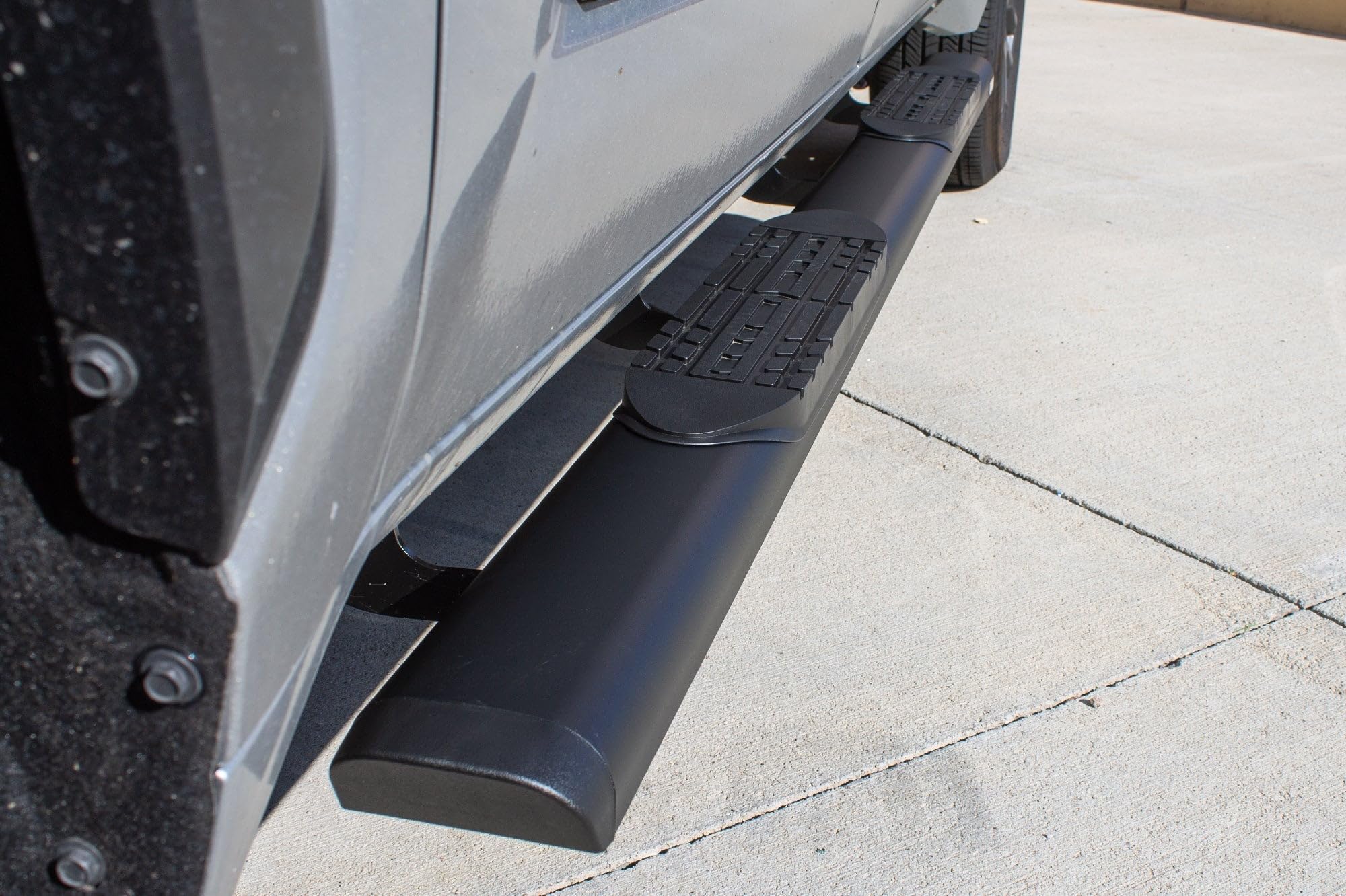 Running Boards Raptor Series Steps 5in Oval Style Black Aluminum Compatible with 2022-2026 Tundra Crew Max Cab