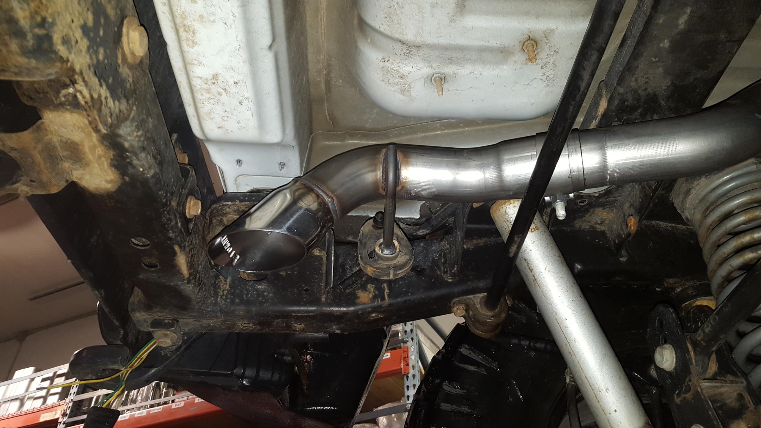 American Thunder Flowmaster 817674 Cat-back Exhaust System