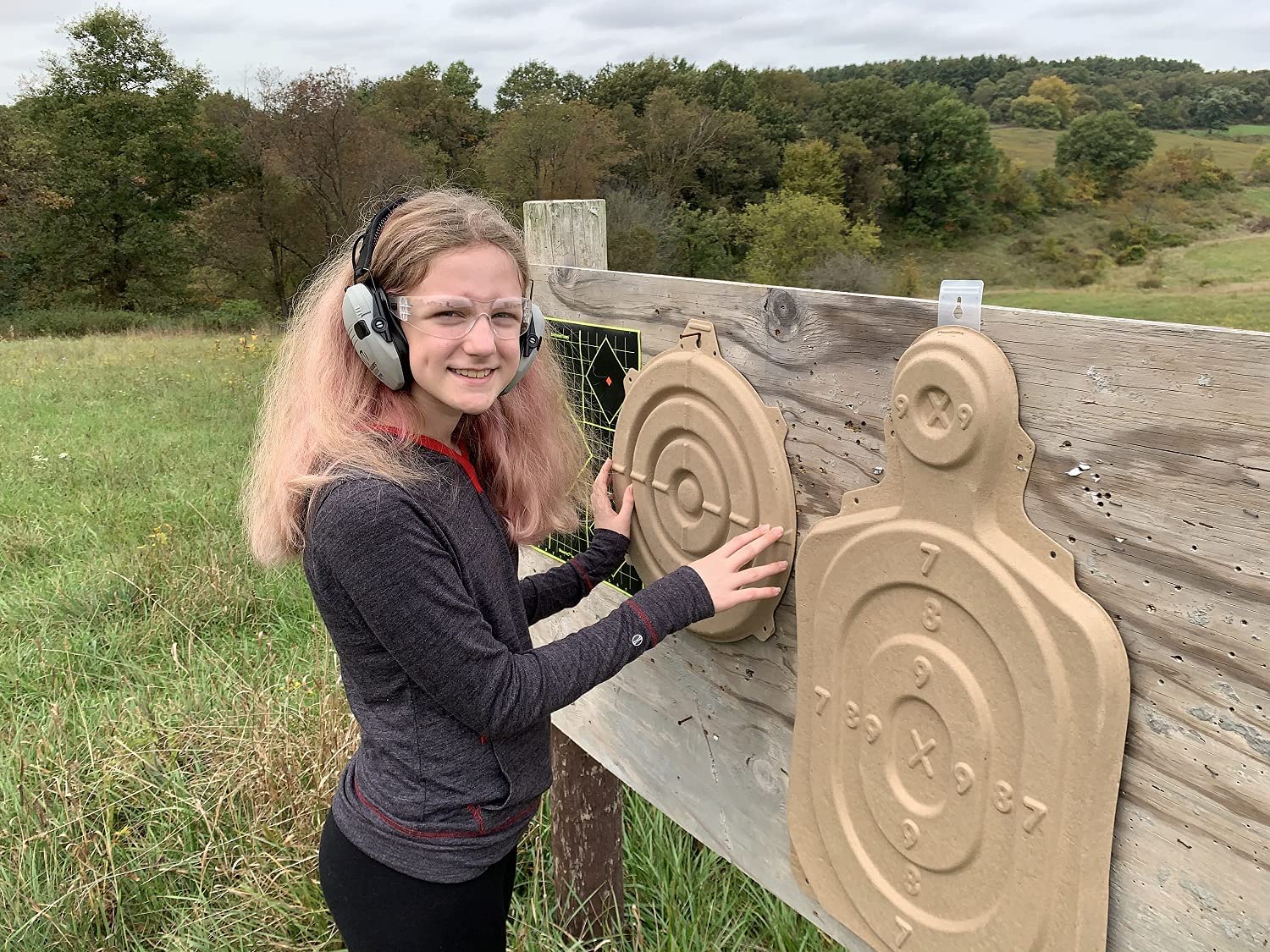 3D Bullseye Target Birchwood Casey Small 3 Pack Mounting Tab, Unique Range Target Experience