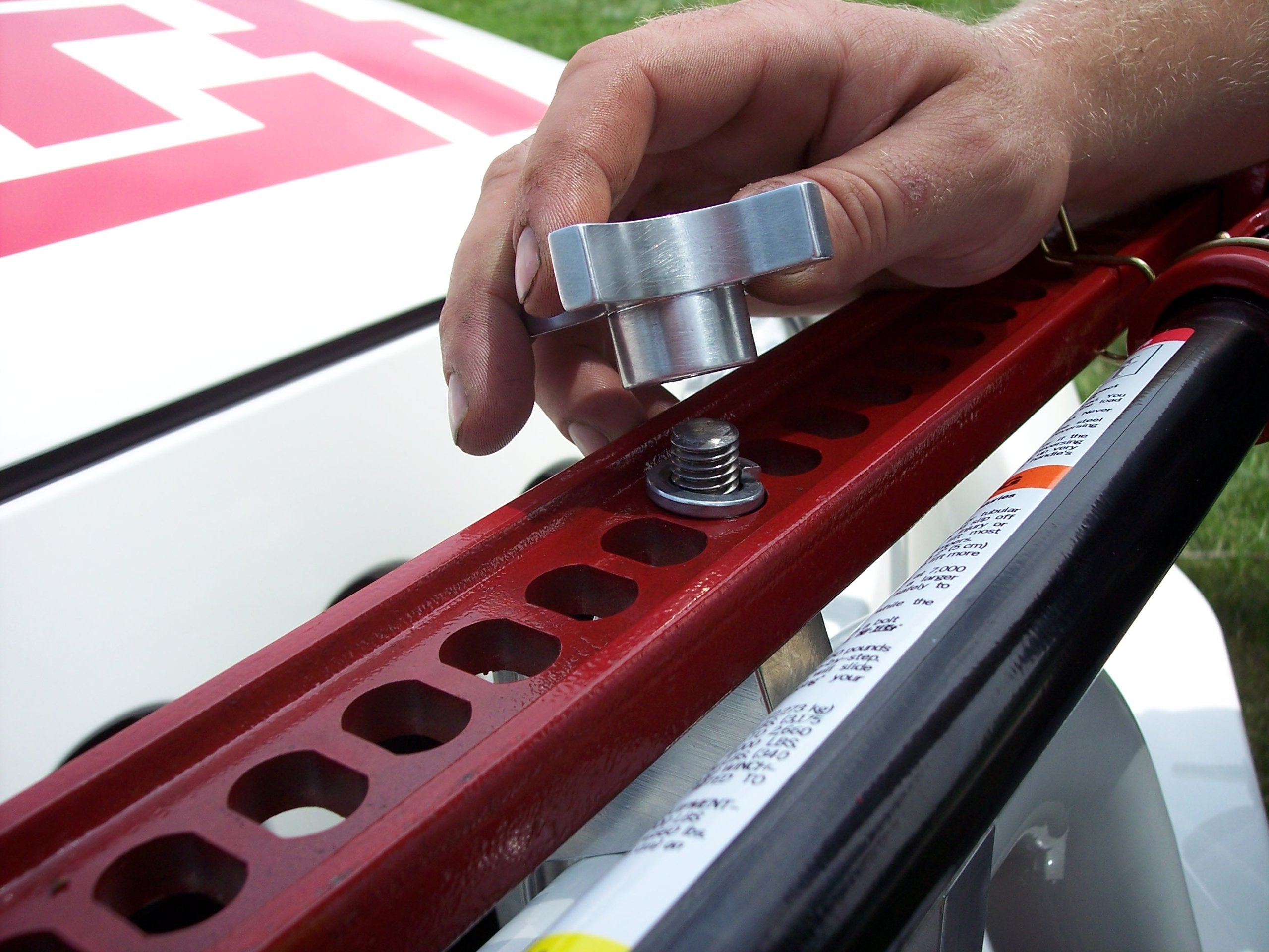 Adjustable Hi-Lift Jack Tube Mount 1"-2" TM-700