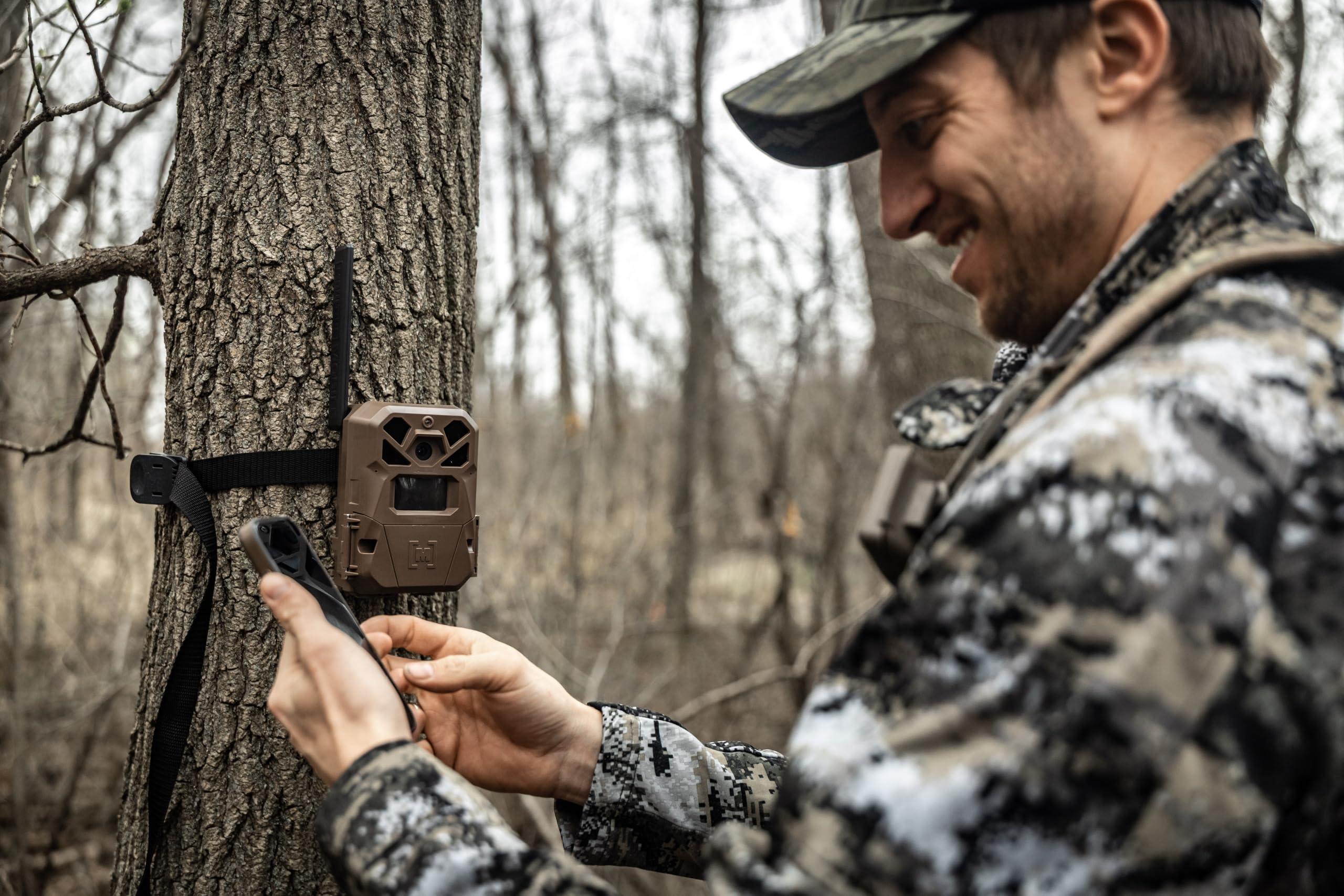 Moultrie 2 Edge Cellular Trail Camera - Auto Connect Nationwide 4G LTE - On Demand 36MP Photo - 1080P Video with HD Audio - 100 Ft Detection Range - Low Glow Flash