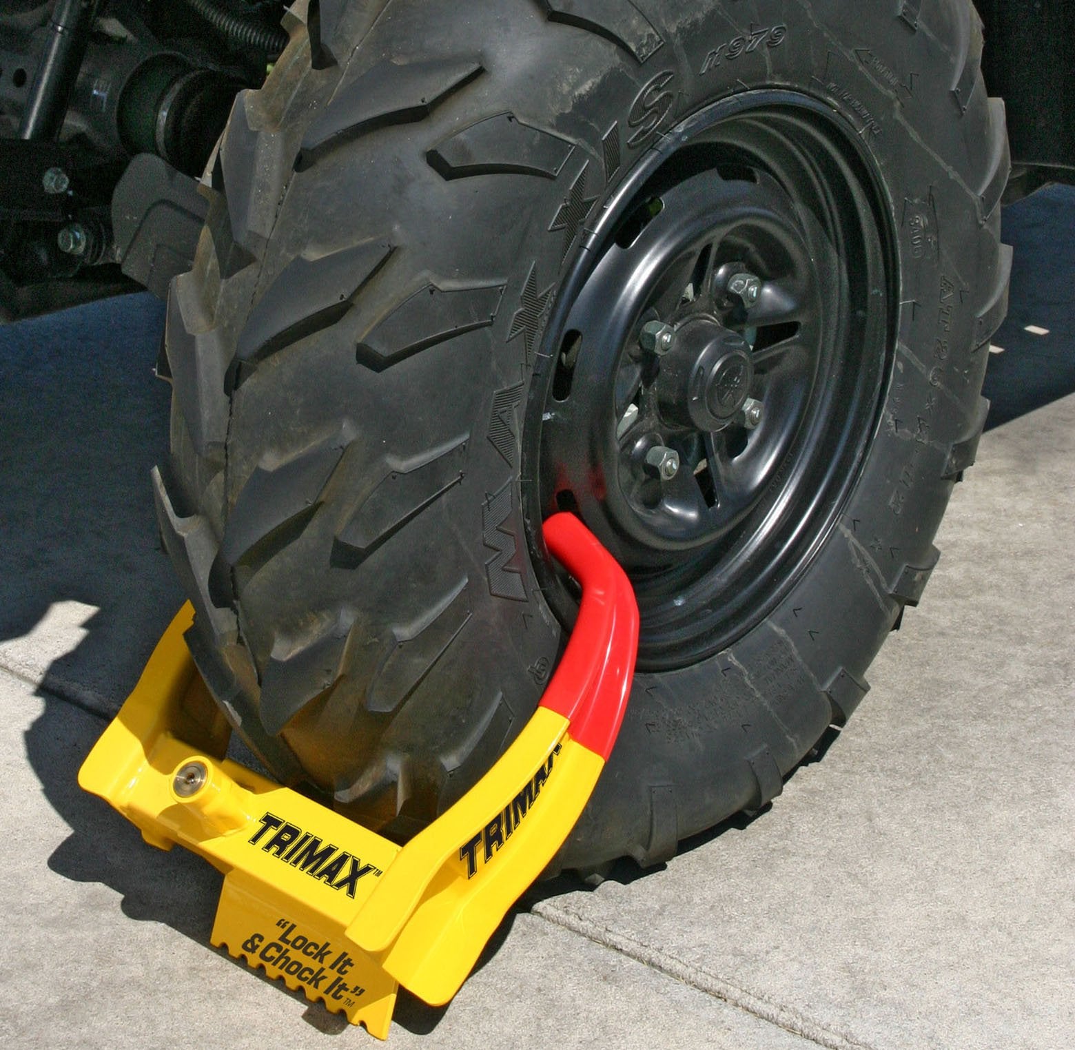 Trimax Small Deluxe Keyed Alike TCL265 Wheel Chock Lock, (Pack of 2)