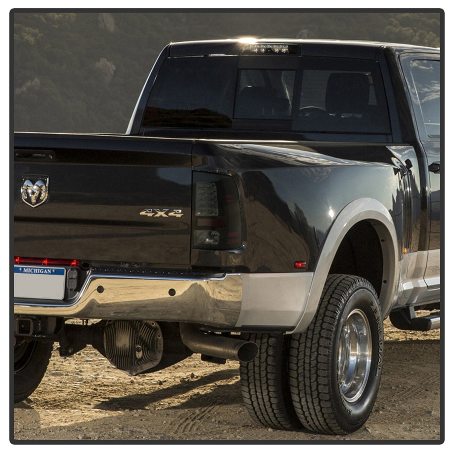 LED Tail Lights Black/Smoked Spyder Auto 5077578