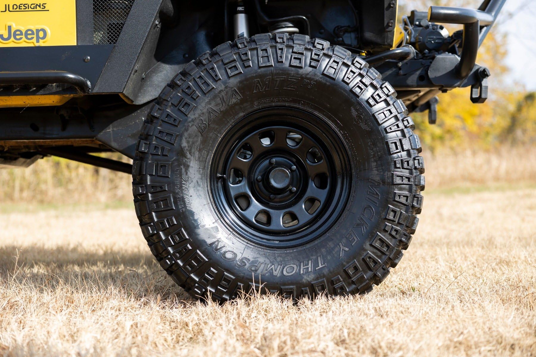 Black Steel Rough Country Wheel - 15x10, 6x5.5 Bolt Pattern, 4.25 Bore, -39 Offset, Off-Road Rim for Jeeps, Trucks, SUV