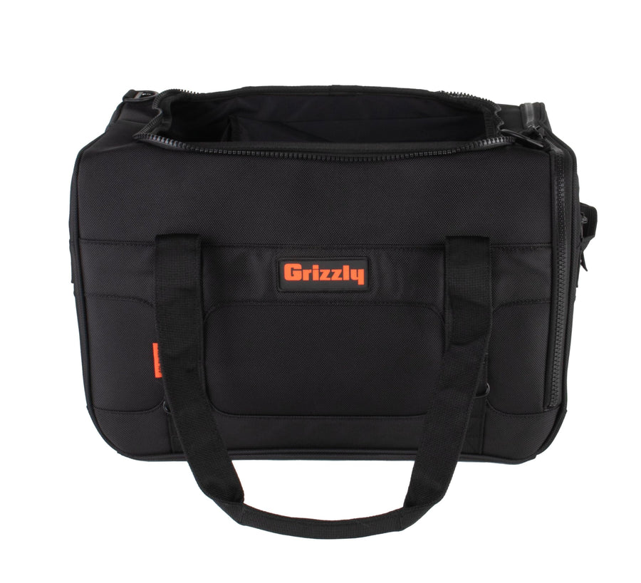 Duffle Grizzly 40 | Heavy-Duty Construction | Water-Resistant Base | 40L Capacity | Large Storage Pocket | Blackout