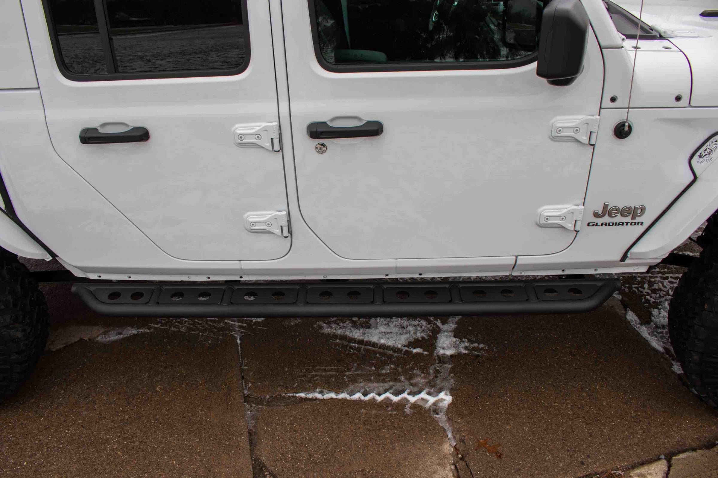 Fishbone FB23143 Offroad 2020+ fits Jeep™ Gladiator JT Step Sliders