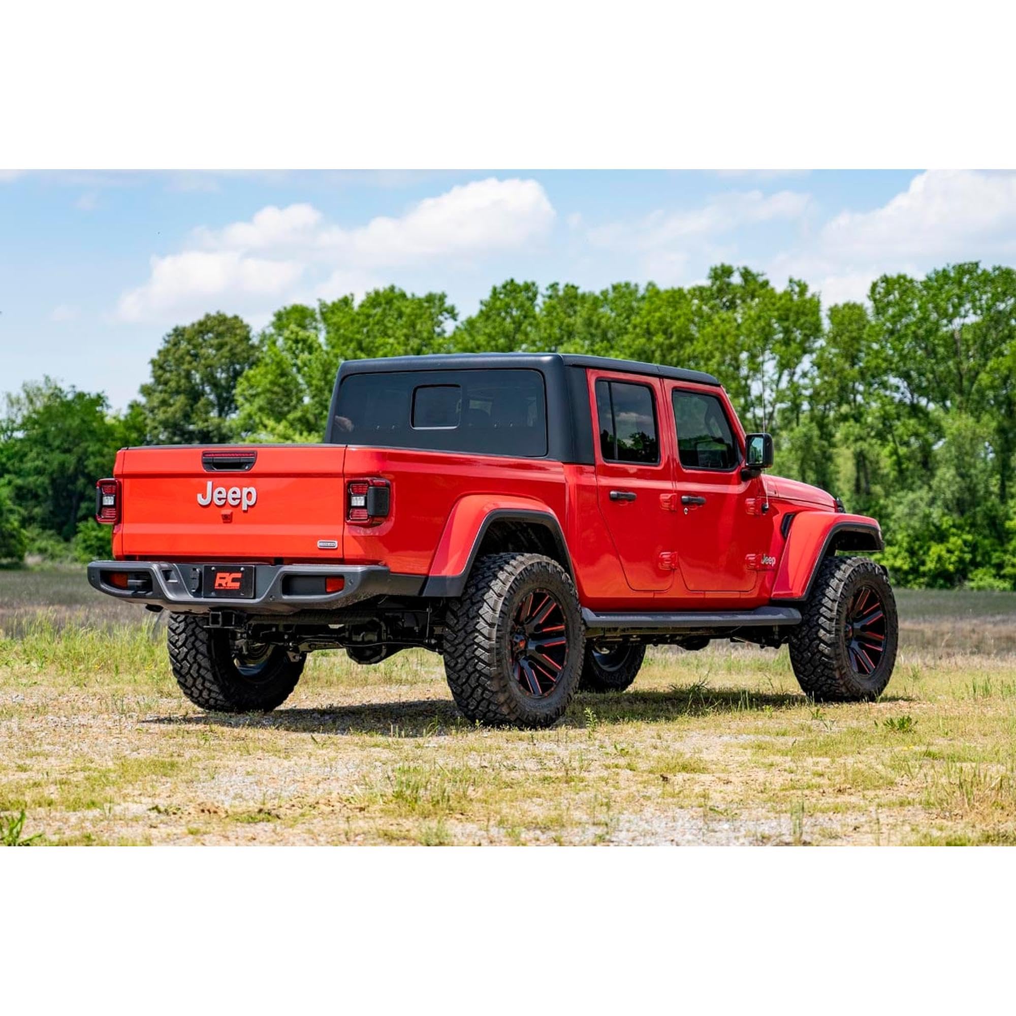 2.5" Rough Country Leveling Kit w/M1 Shocks for 20-24 Jeep Gladiator JT - 63440