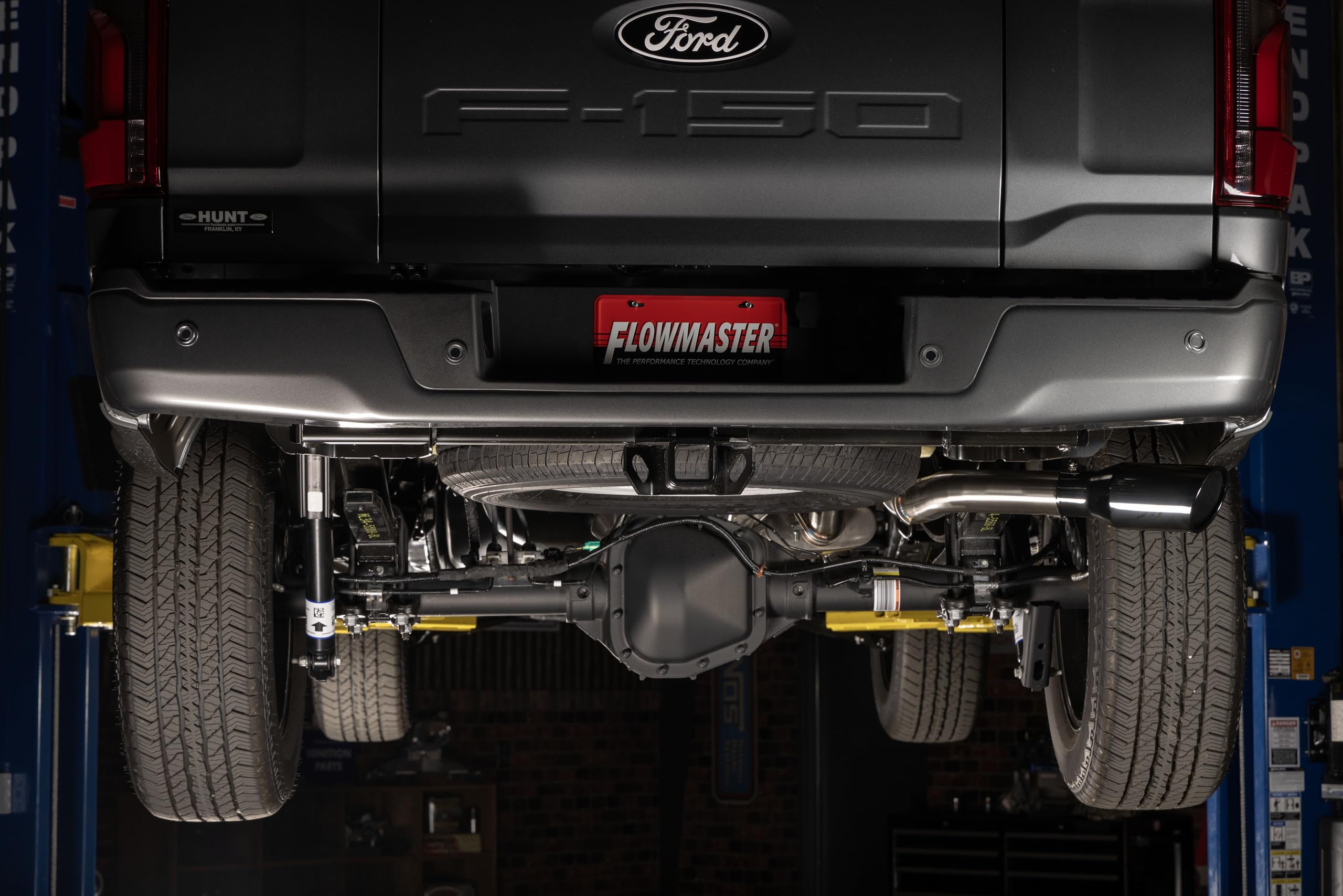 Signature Series Flowmaster 738115 Exhaust System