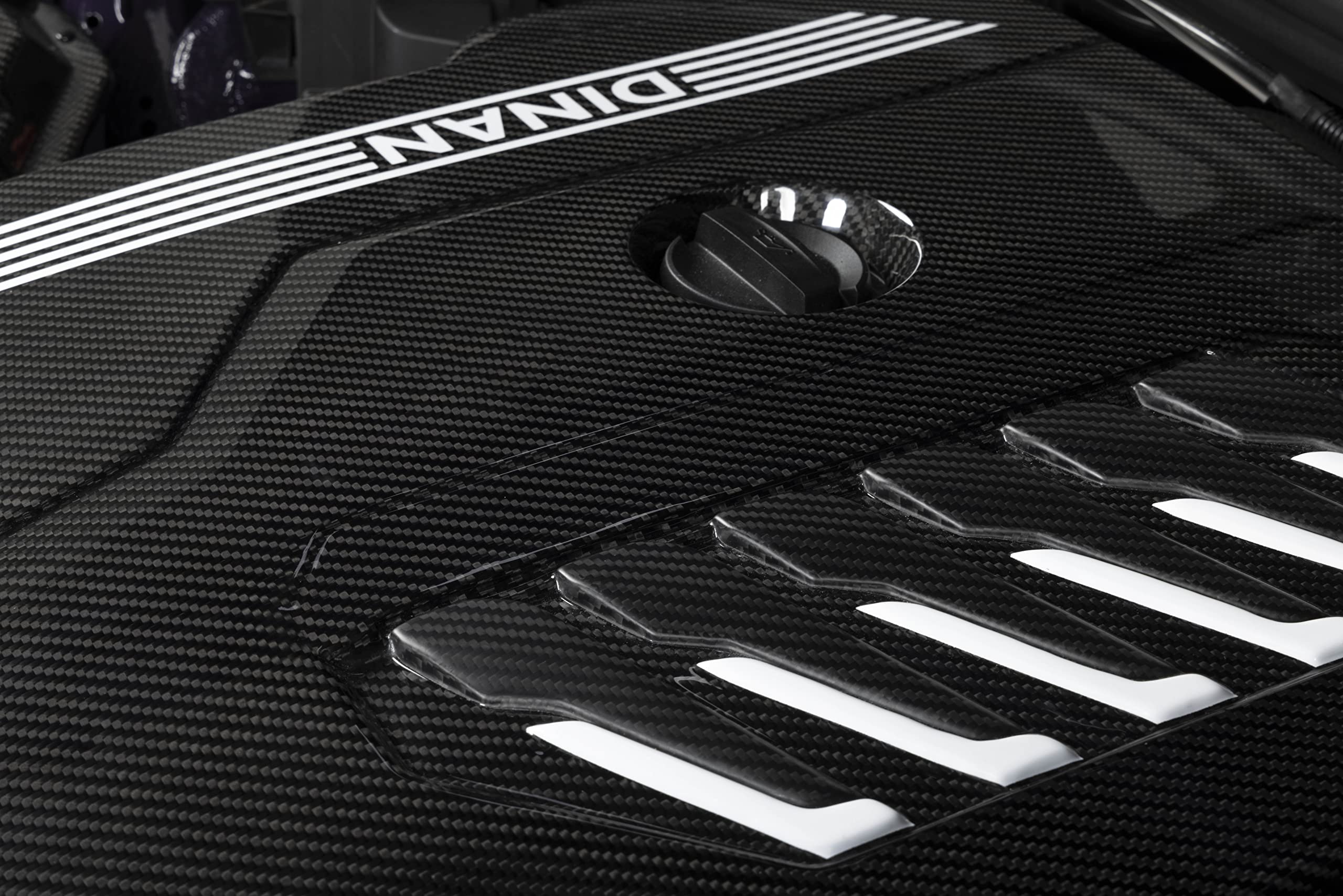 Dinan Carbon Fiber Engine Cover D590-0003 - Gloss