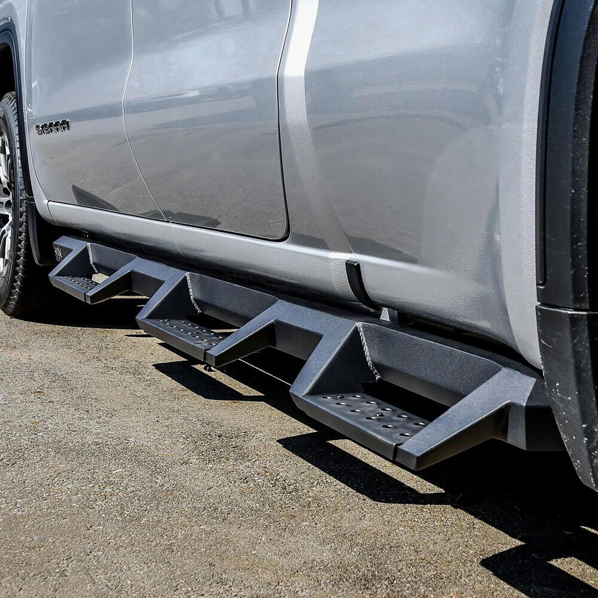 Westin HDX 56-534715 Drop Wheel to Wheel Nerf Bars fits 2019-2025 Silverado Sierra 1500 Double Cab (6.5 Bed) (Exc 2019 Silverado LD/Sierra 1500 Limited) Textured Black Pair