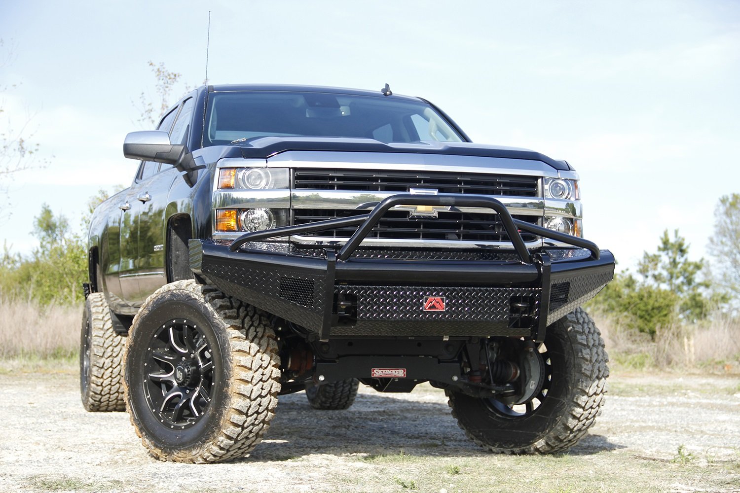Black Steel Front Ranch Bumper Fab Fours CH05-S1362-1 2 Stage Black Powder Coated w/Pre-Runner Grill Guard Incl. Light Cut-Outs