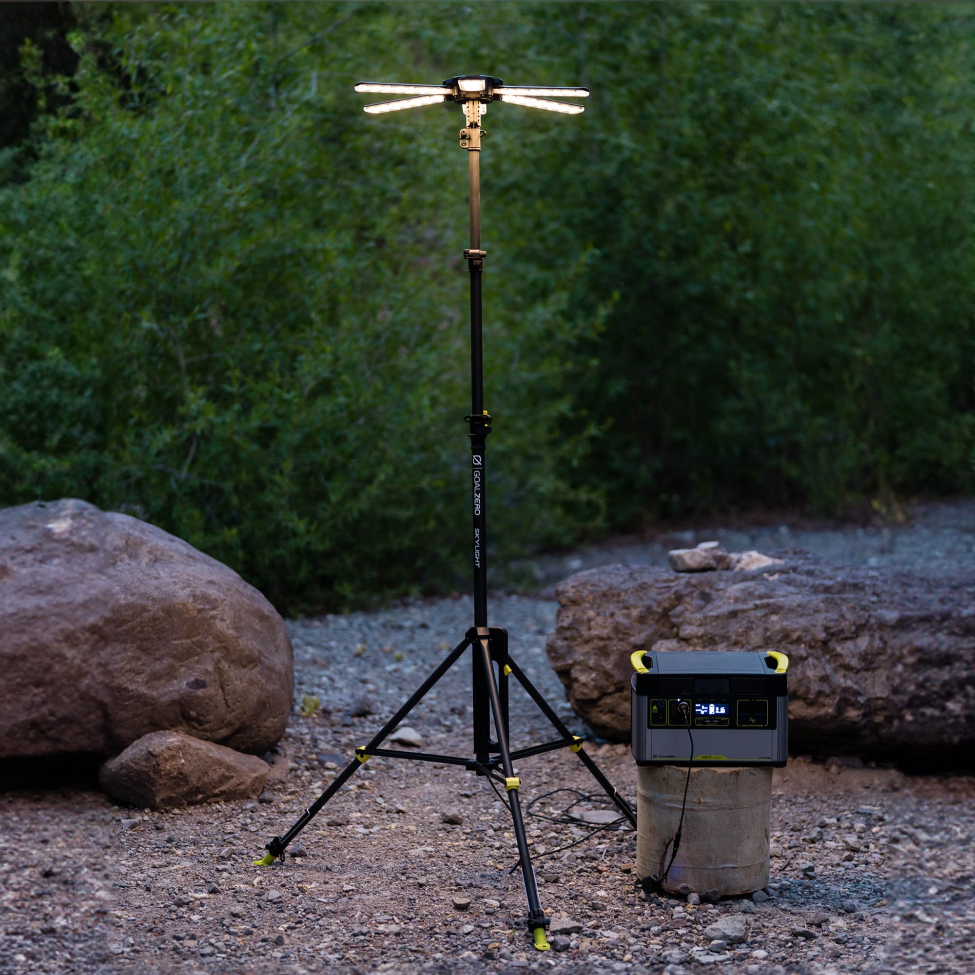 Goal Zero Skylight – Portable Telescoping LED Light Provides 6000-Lumen Lighting, Adjustable 4’-12’ Height –Use for Camping, Tailgating, Outdoor, Work & Jobsite 300’