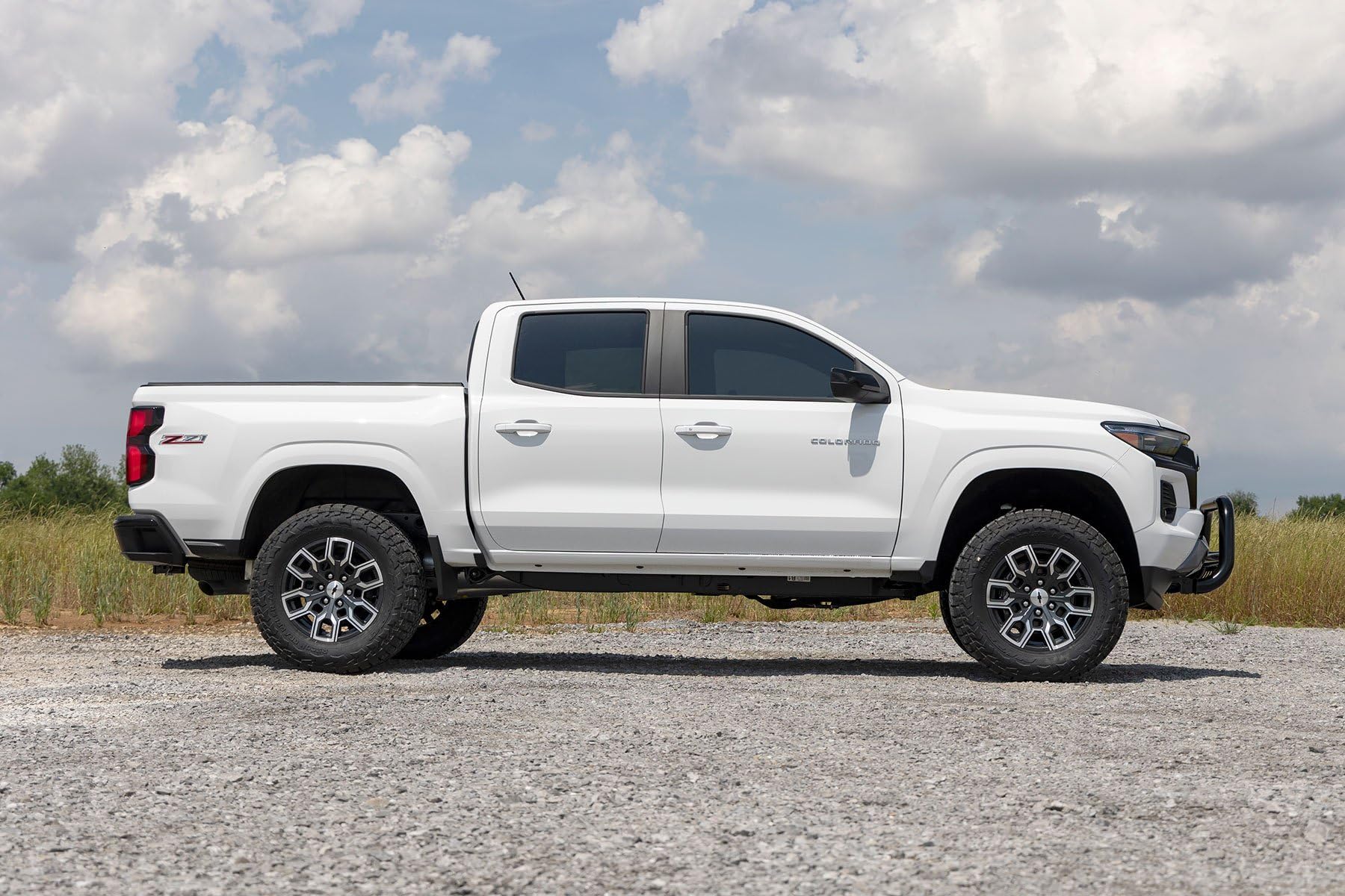 2" Lift Kit Rough Country for 23-24 Chevy Colorado 4WD - 13100