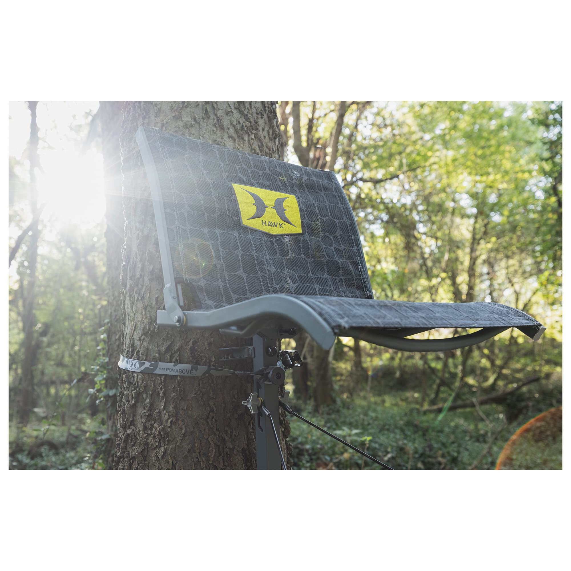 Hawk Hang-On Rival Lite Portable Aluminum Big Game Hunting Tree Stand with 29" x 20.5" Adjustable Platform