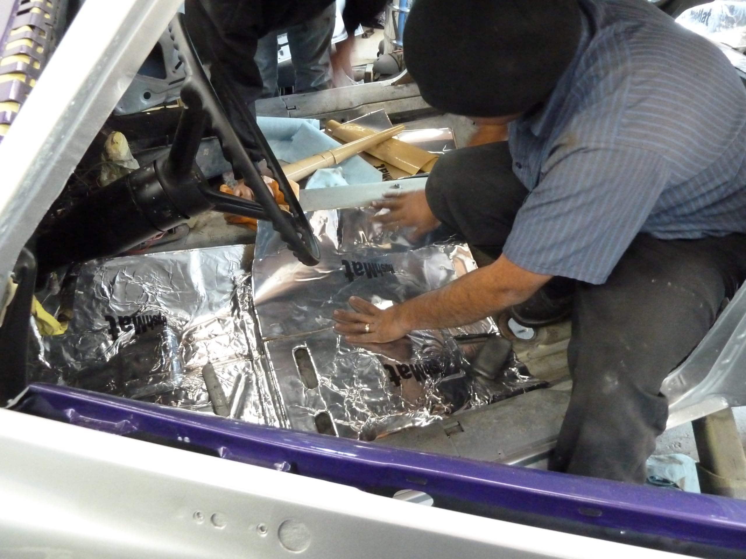Bulk Kit HushMat – Automotive Sound Deadening & Thermal Insulation (58.1 Sq Ft, Silver Foil)