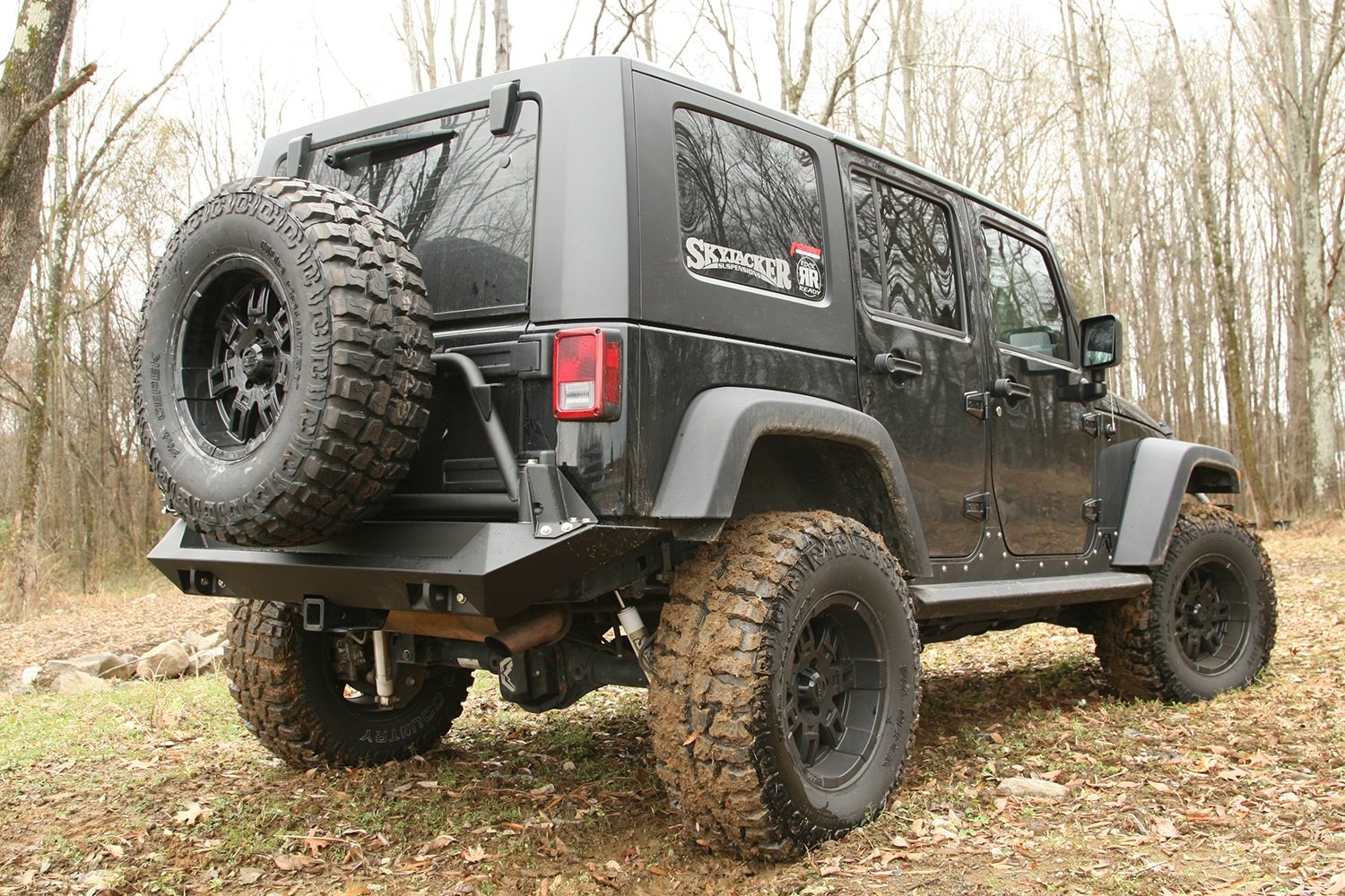 Tire Carrier Fab Fours JP-Y1251T-1 for Jeep TJ/LJ '97-'10