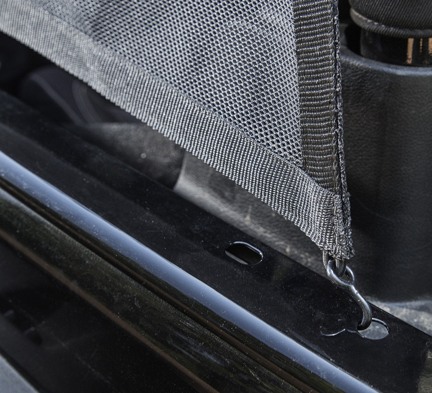 Eclipse Cargo Barrier | Rugged Ridge | 13579.41 | Fits 2007-2018 Jeep Wrangler JK 2-Door