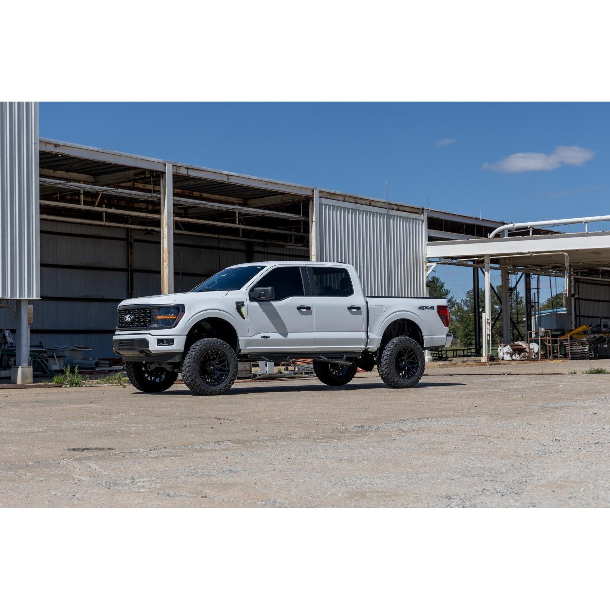 6" Rough Country Suspension Lift Kit with Vertex Coilovers & Vertex Shocks for Ford F-150 4WD (2021-2024)