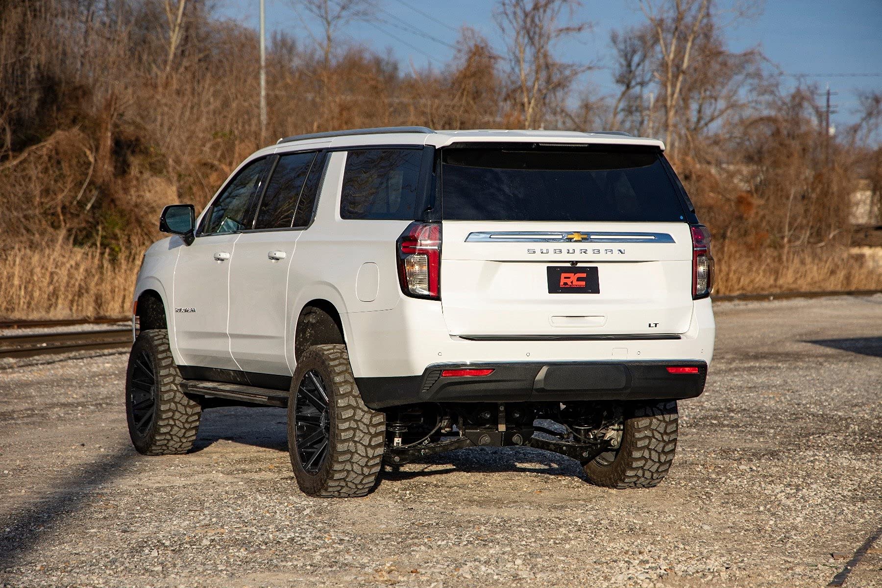 6" Suspension Lift Kit Rough Country for 2021-2024 Suburban/Yukon XL - 10900