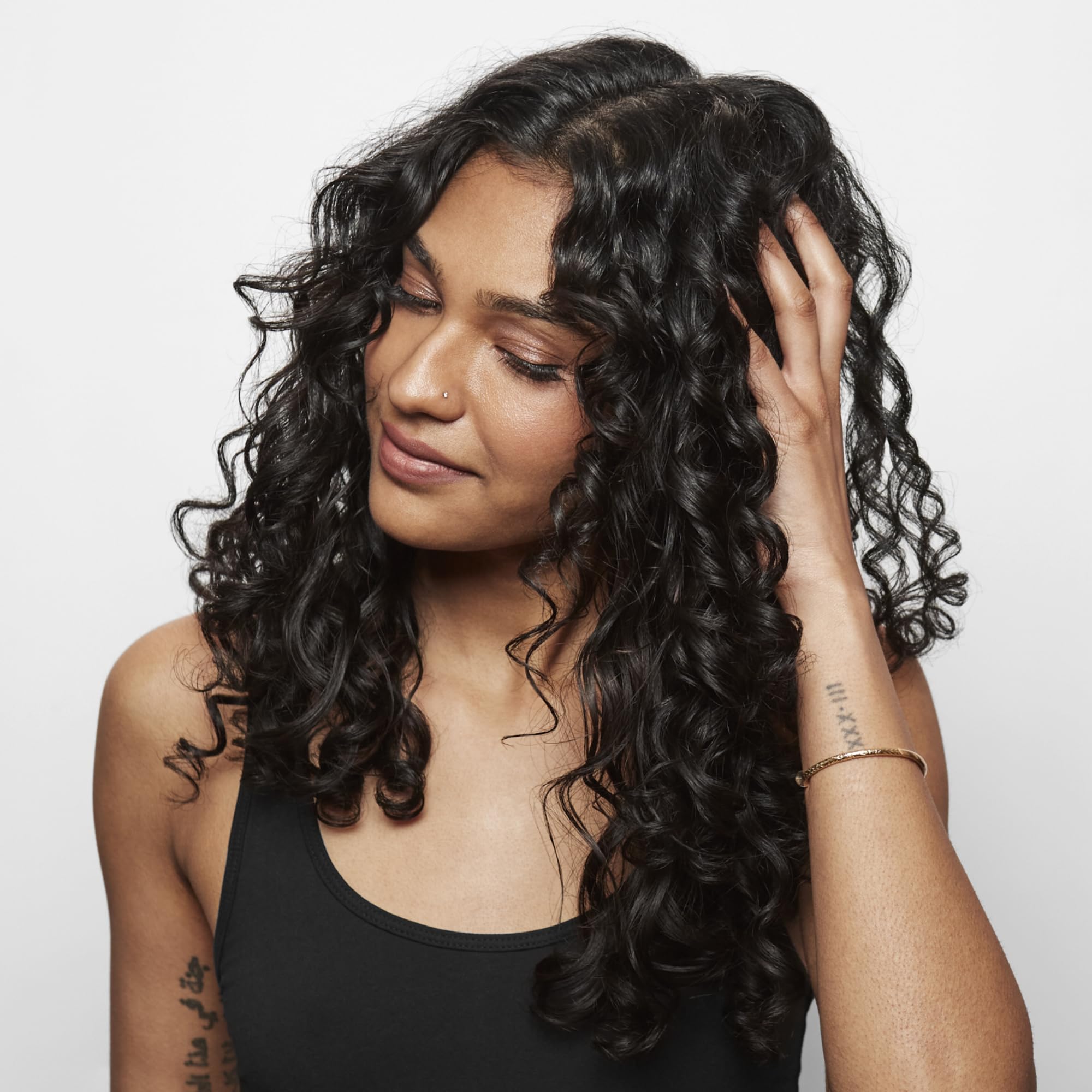 Creme De Coco Coconut Shampoo Bumble and bumble. | For Rich Moisture | Anti Frizz + Hydrating | Curly, Wavy, Straight, 8.5 Fl Oz