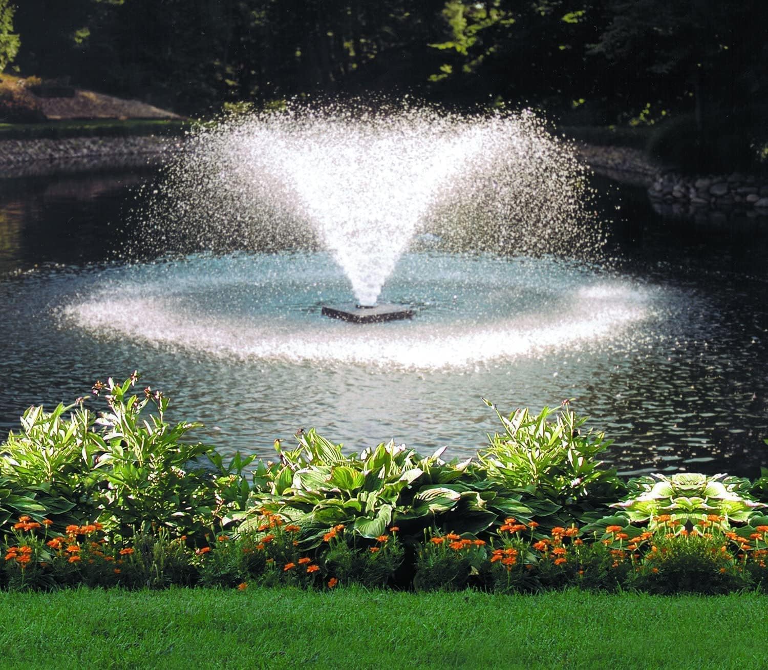 Scott Aerator DA-20 Pond Aerator Display - 1 Horse Power 230V 70ft Cord | Aerating Pond Fountain | Pond Pump for Small Ponds | Pond Aeration Systems | Made in USA