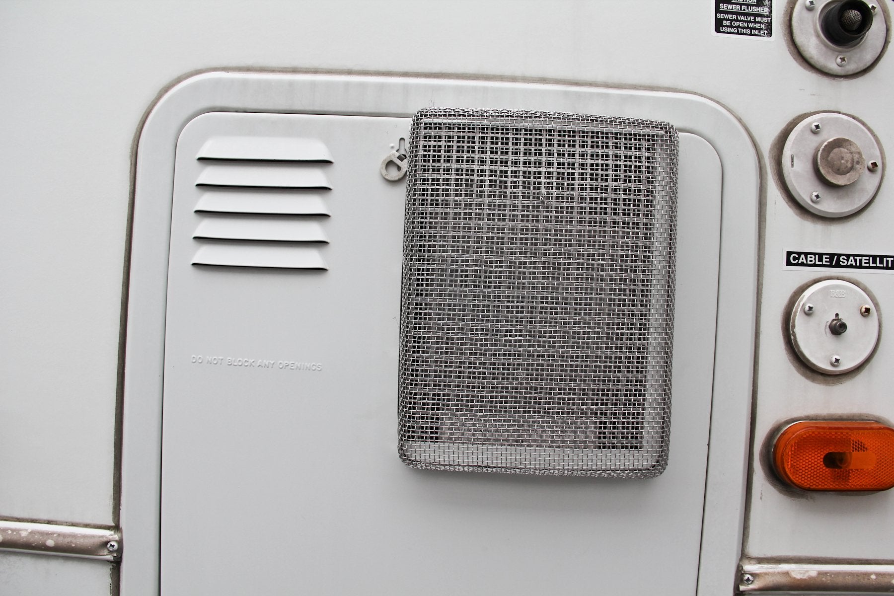 Camco WH 600 Flying Insect Screen with Installation Tool - Durable Stainless Steel Mesh, Fits Suburban 10, 12, and 16 Gallon Water Heater Vents (42146), 9.75" X 7.4" X 1.3