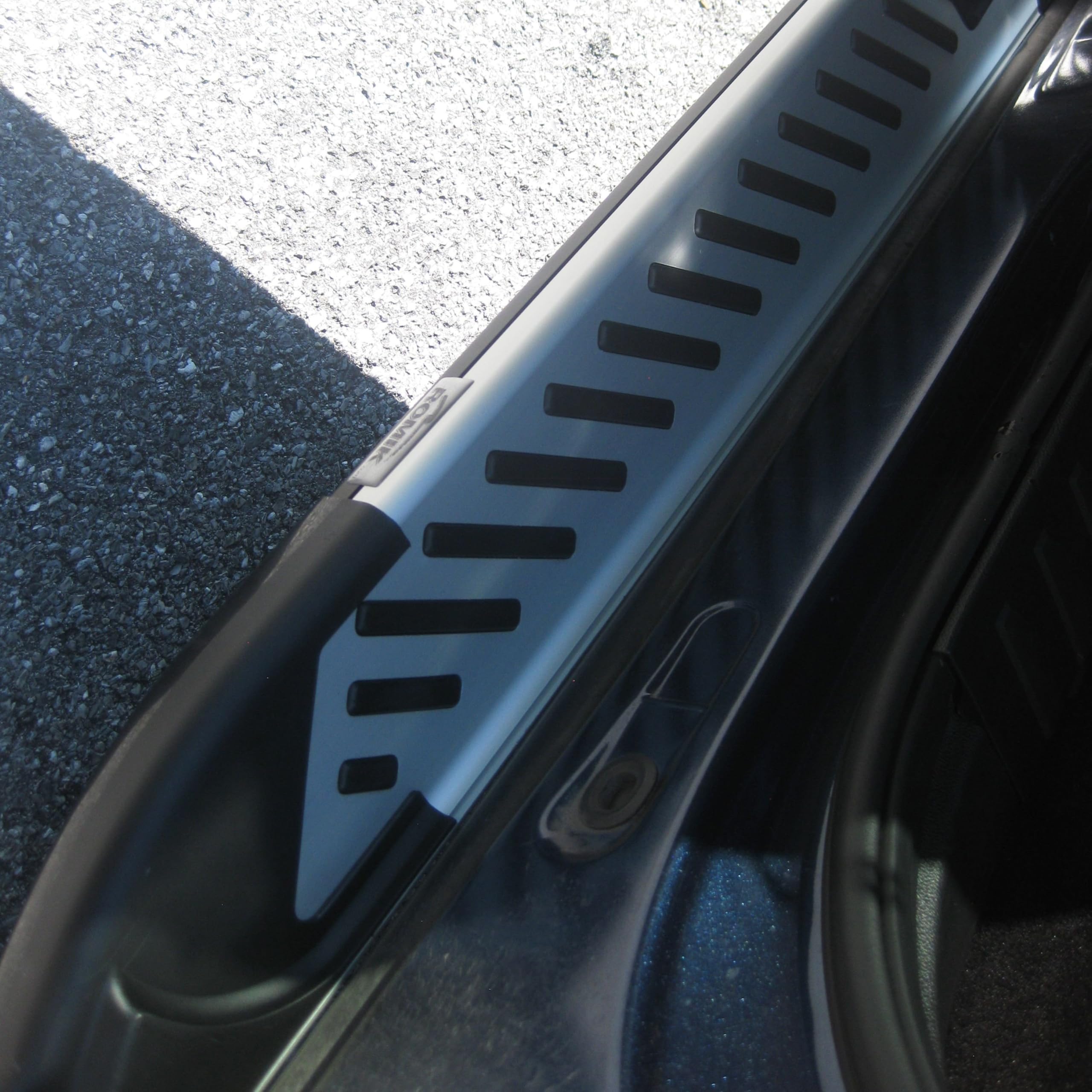 Ral-t Romik 61823418 Runningboard