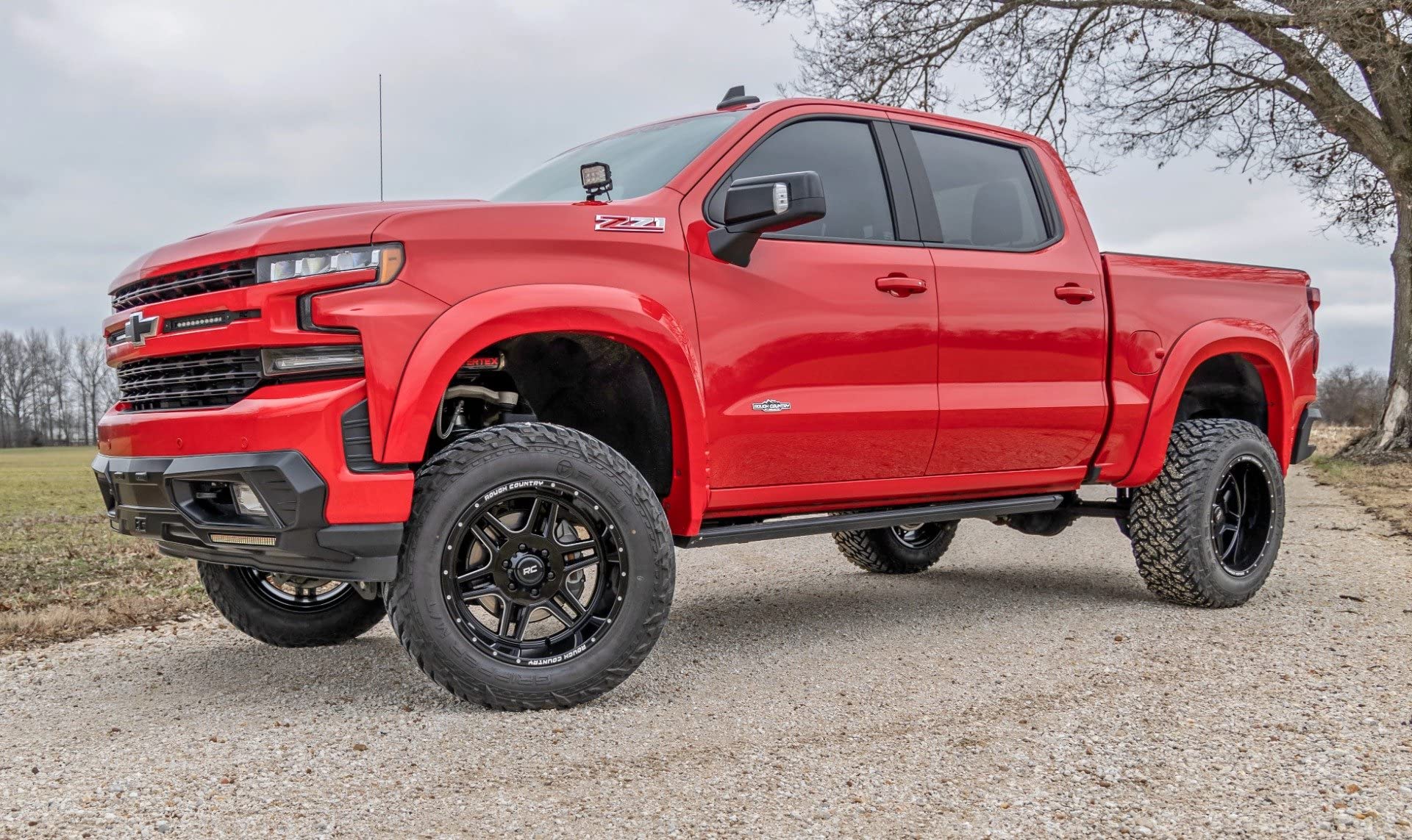 20x12 Rough Country 92 Series One-Piece, 6x5.5" Bolt Pattern, 44mm Offset Gloss Black Wheel