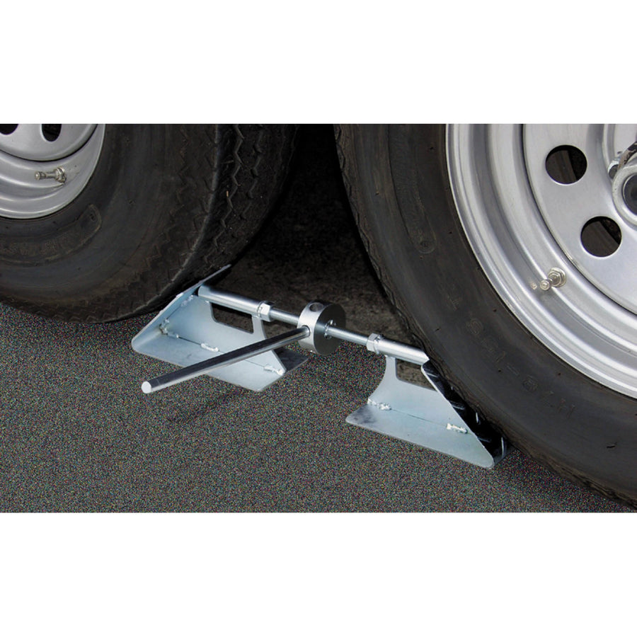 Deluxe BAL 28005 Tire Chock