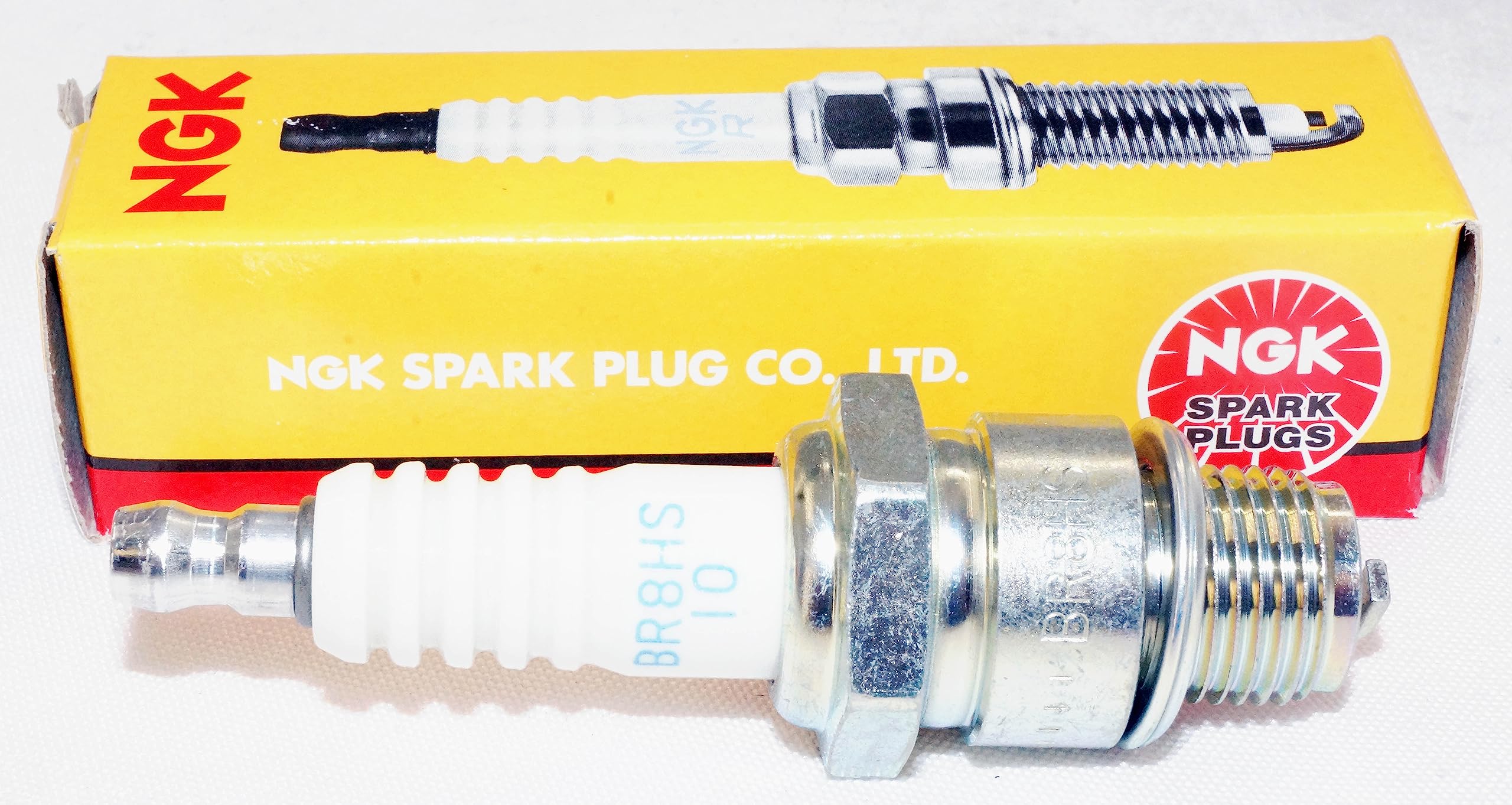 BR8HS-10 NGK OE Series Standard Nickel Spark Plugs (6 pack) 1134
